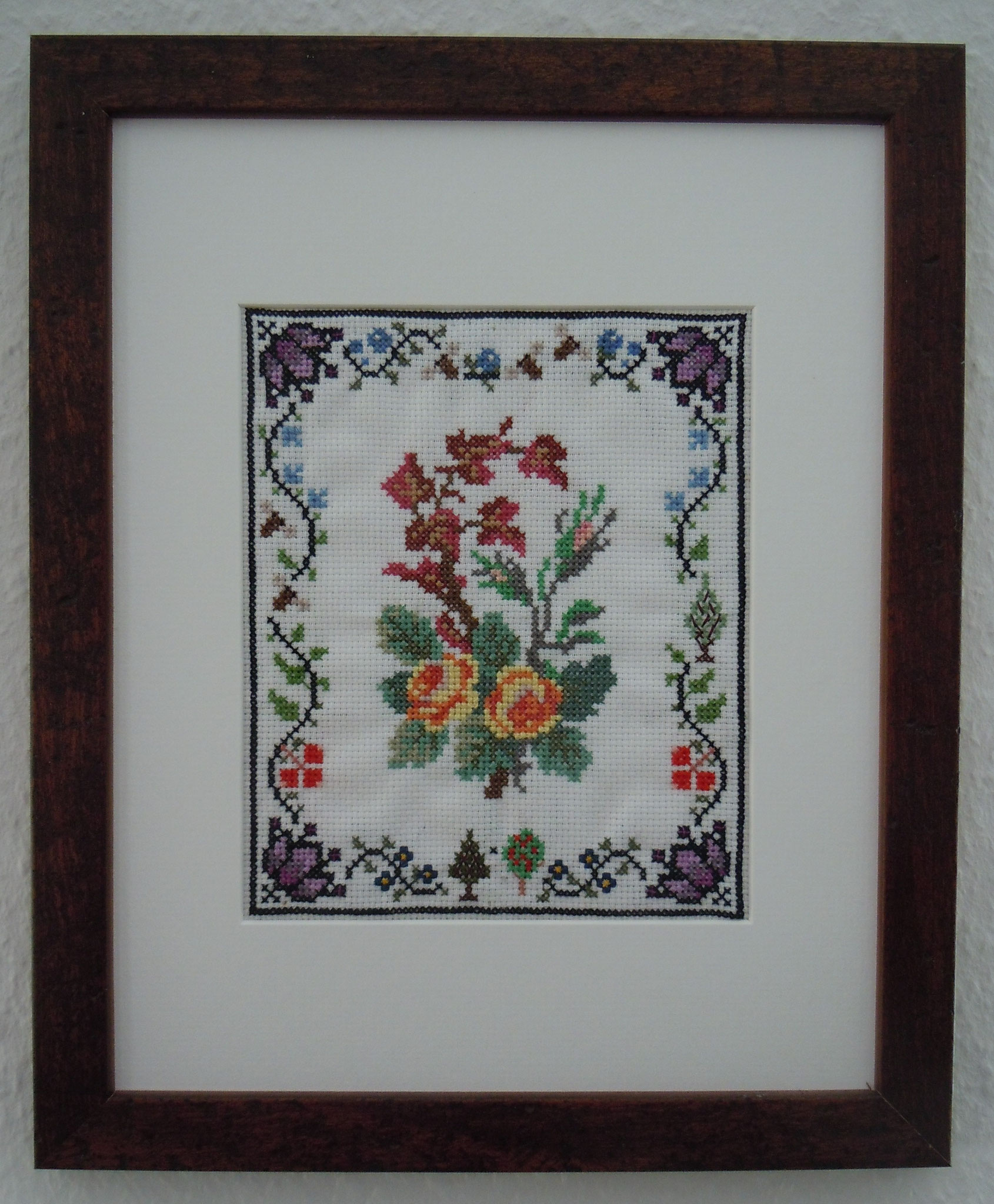 IVY-ROSES à la AvD-H (framed H 34 cm x W 27,5 cm)