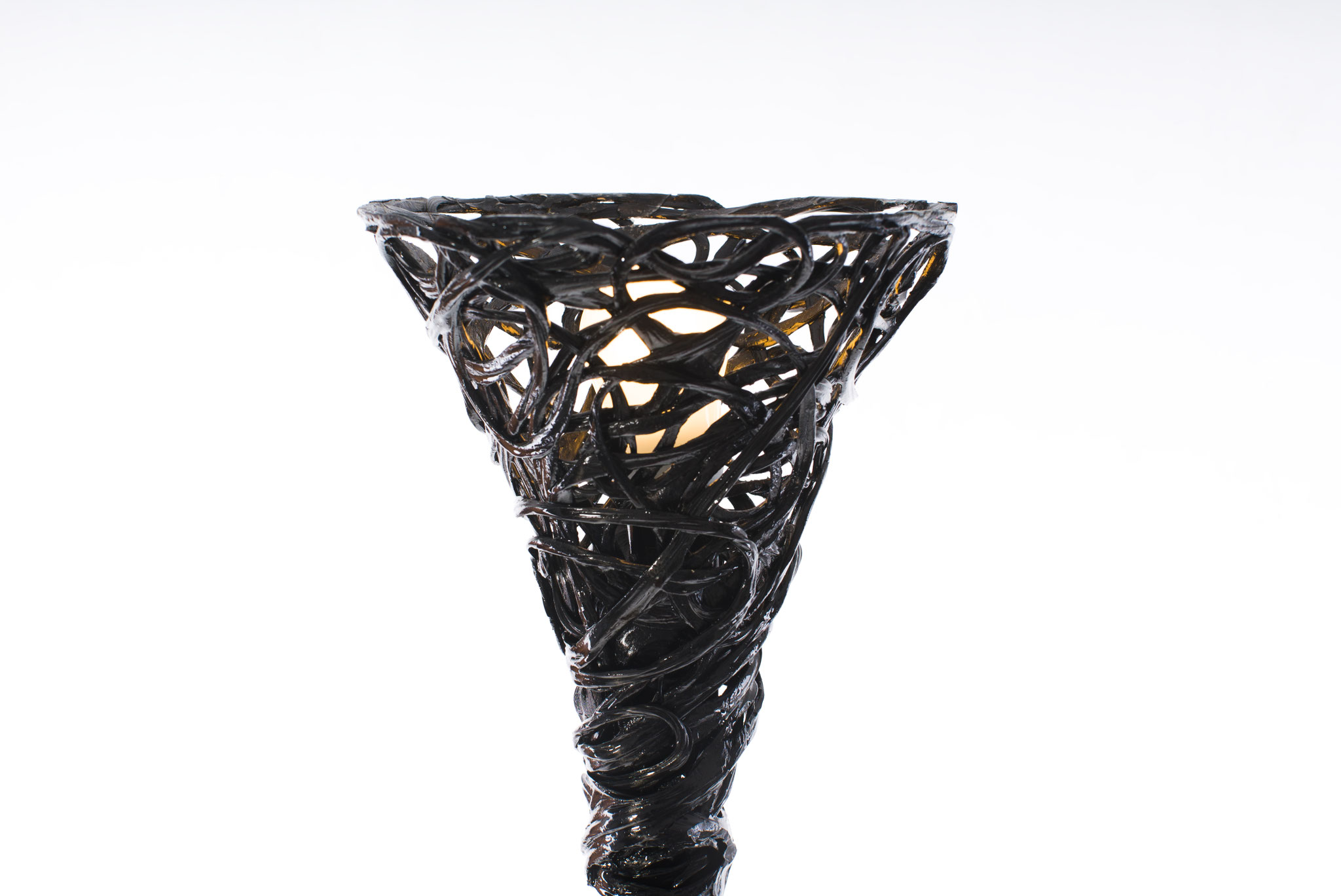 Constructive expressionism floor lamp, made out of carbon fiber and epoxy resin, H: 240cm, W: 30cm, L: 30cm