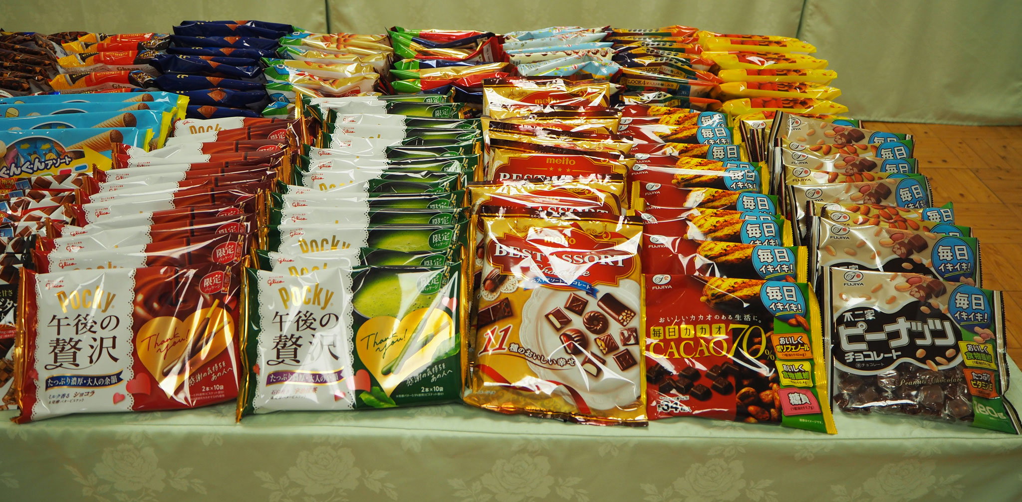 各メーカーの製品がズラリと並ぶ