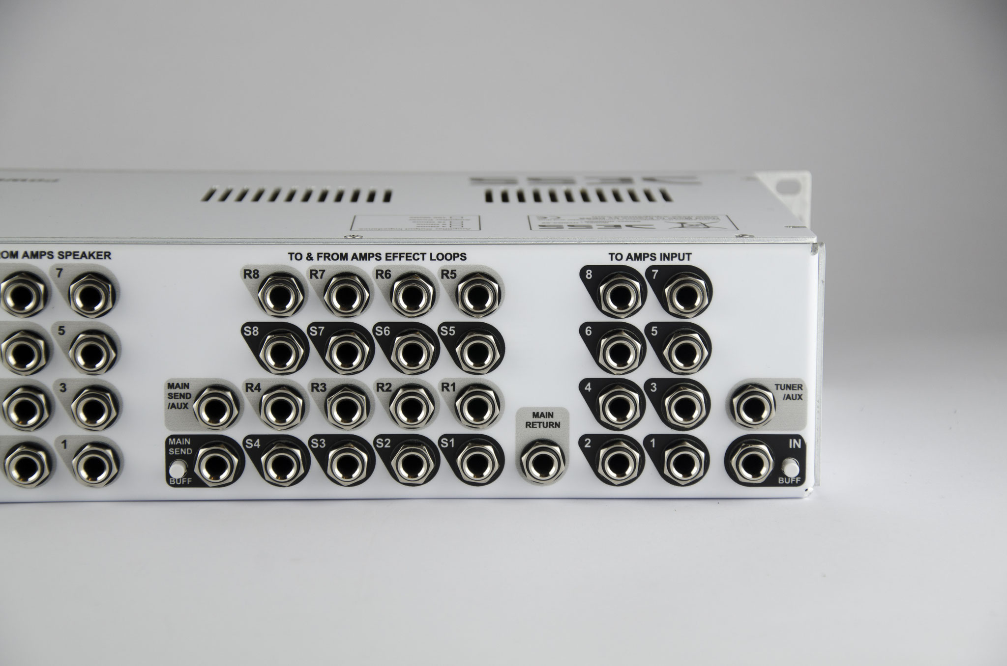 Hydra-S8, Sélecteur d'ampli 8 voie, 8 Hp, 8 FX Loop, Insert Loadbox