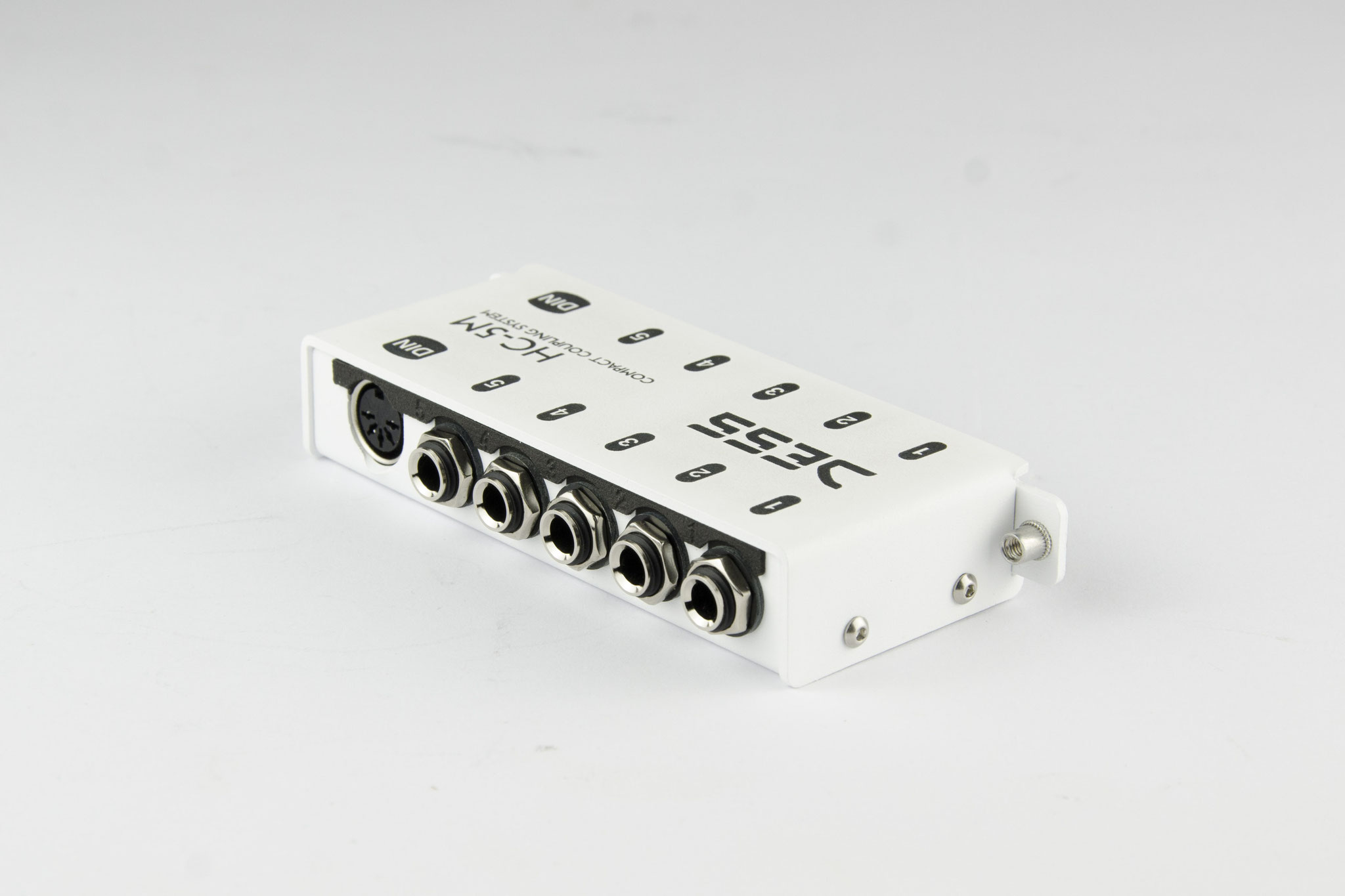 HC-5M, DESS, Patchbay pedalboard & Rack