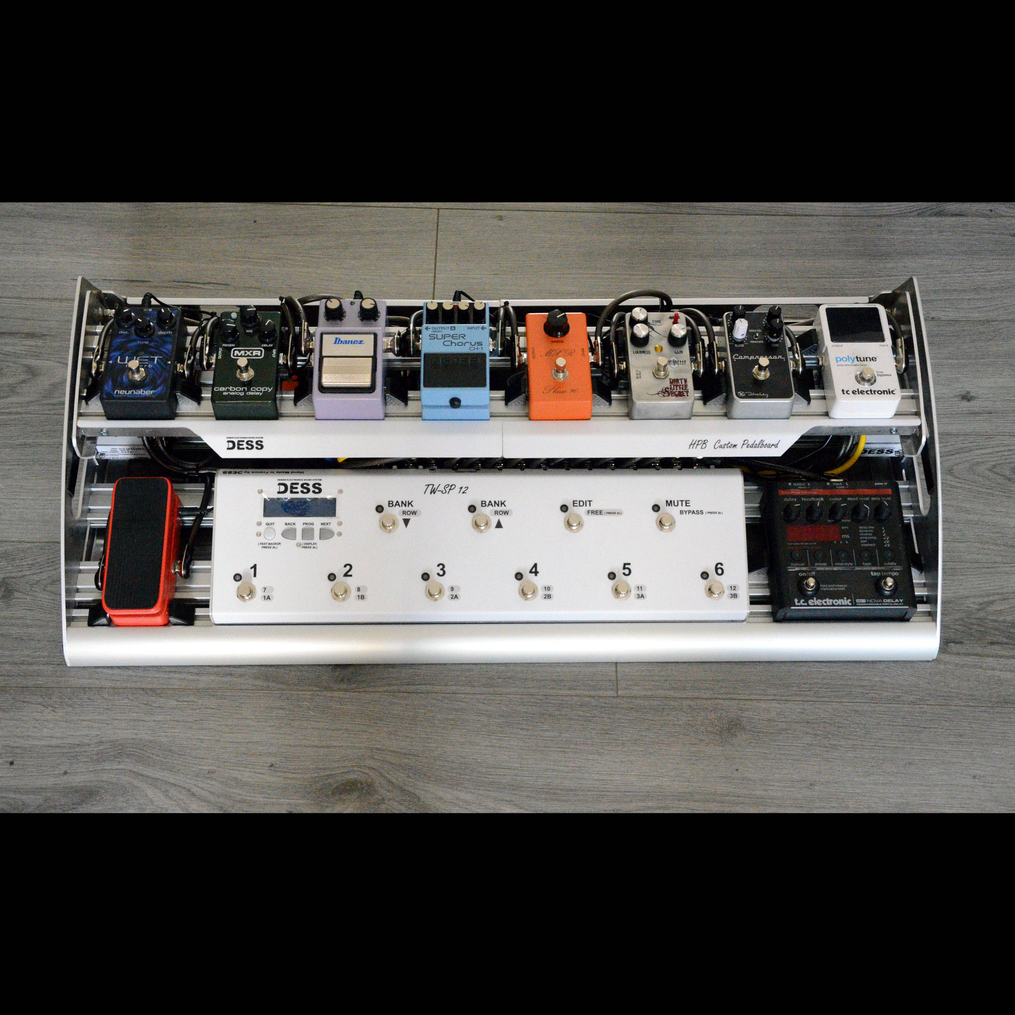 DESS, custom shop, Pedalboard, switcher, TW-SP12