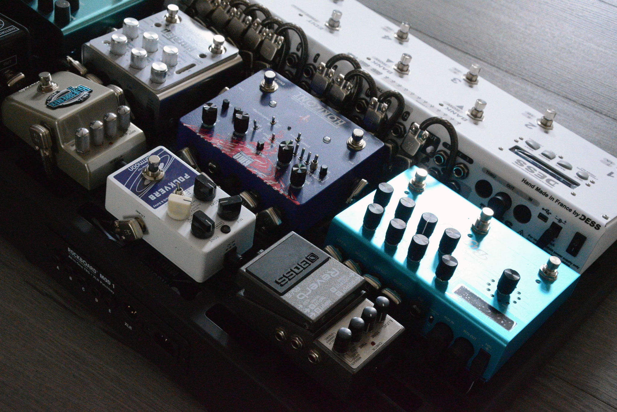 Câblage pedalboard by DESS, Made in France