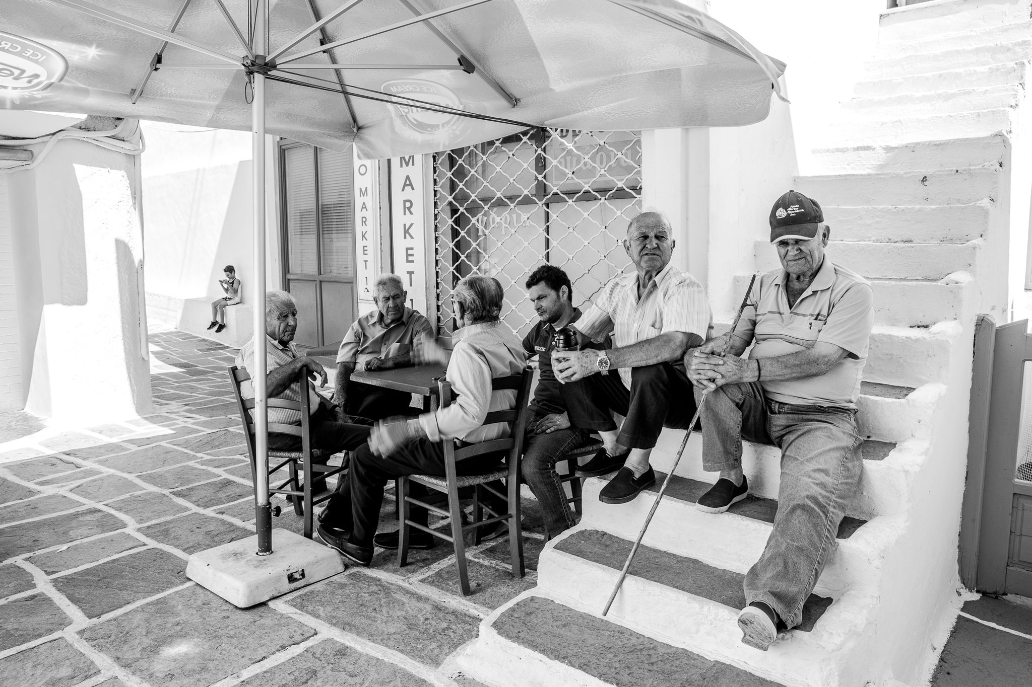 plateia-gathering