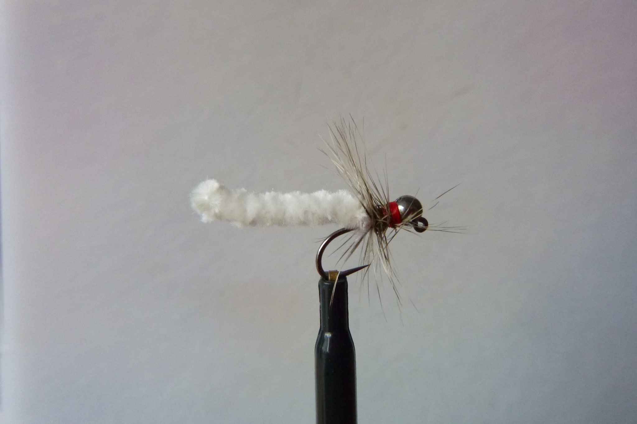 Fliegenfischerschule-Hessen // Fliegenmuster // Fliegenfischen Guiding und Wurfkurse im Rhein-Main-Gebiet // Deutschland