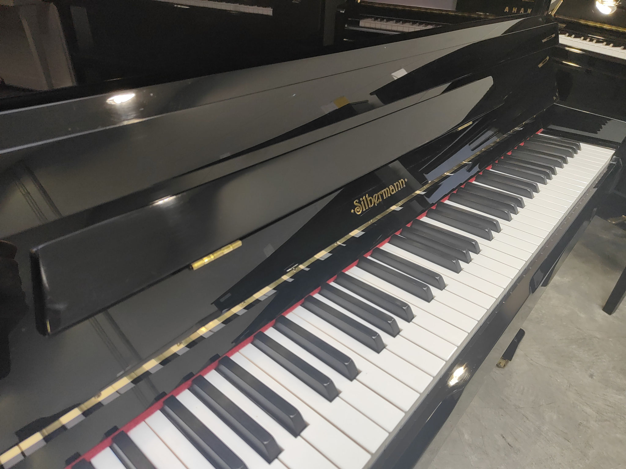 Tweedehands Silbermann U-114 (Serienummer 24250) Piano's Noton 4