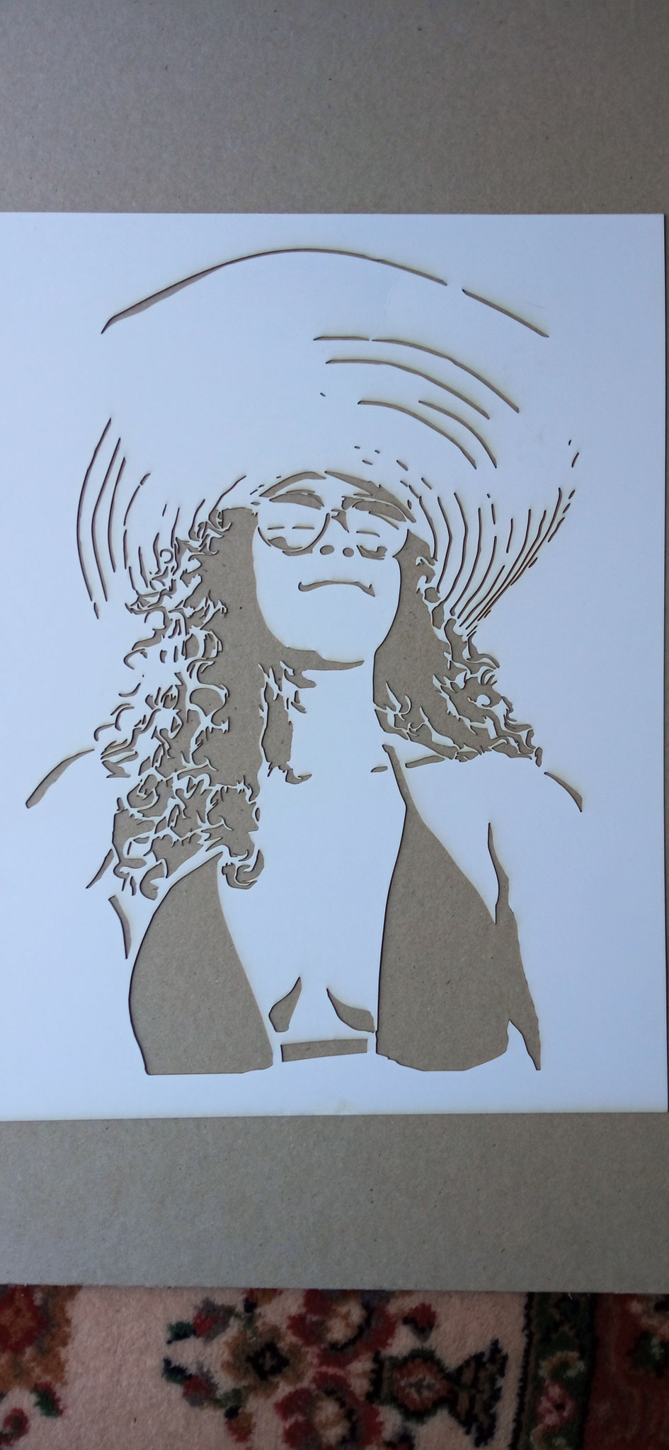 pochoir-d-apres-photo-personnalise-femme.jpg