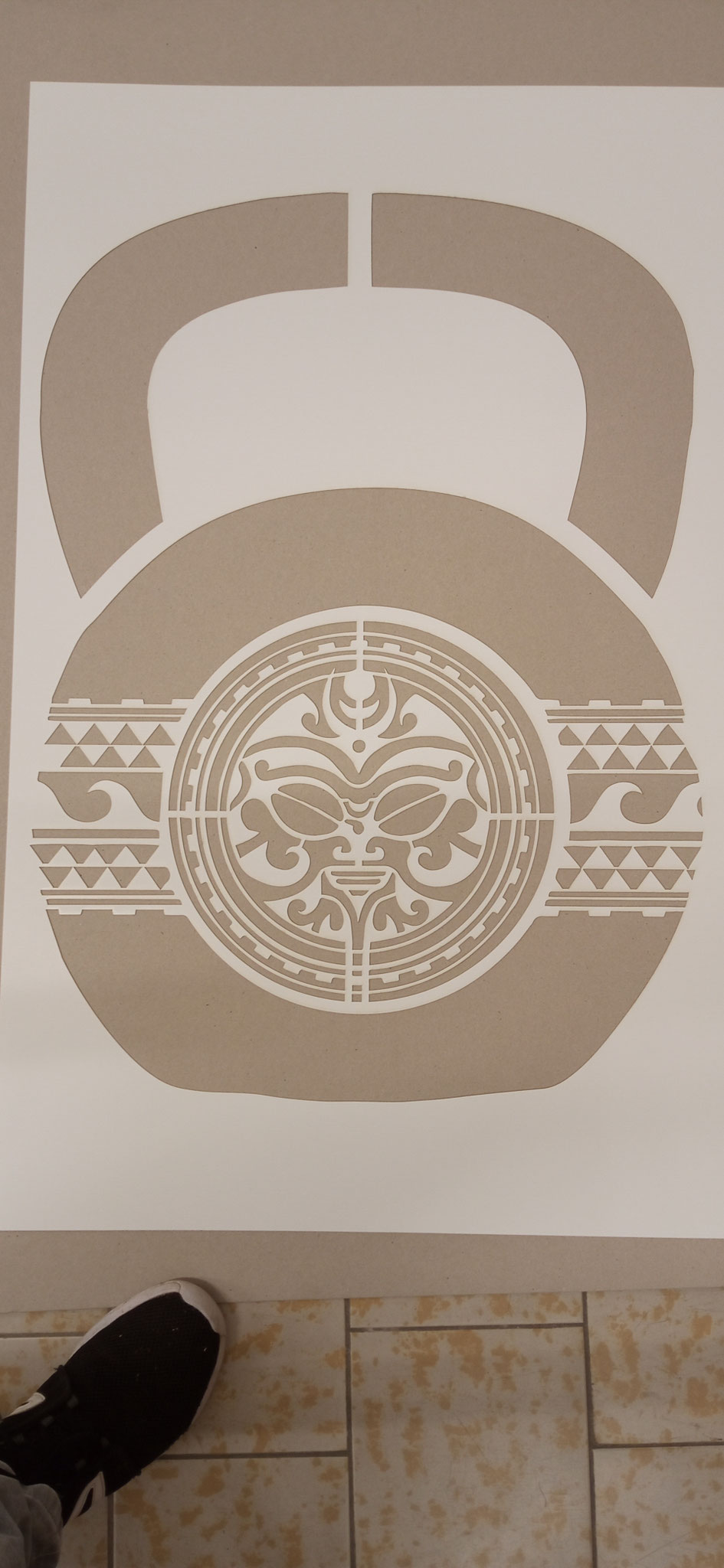 pochoir-decoration-murale-personnalisé.jpg