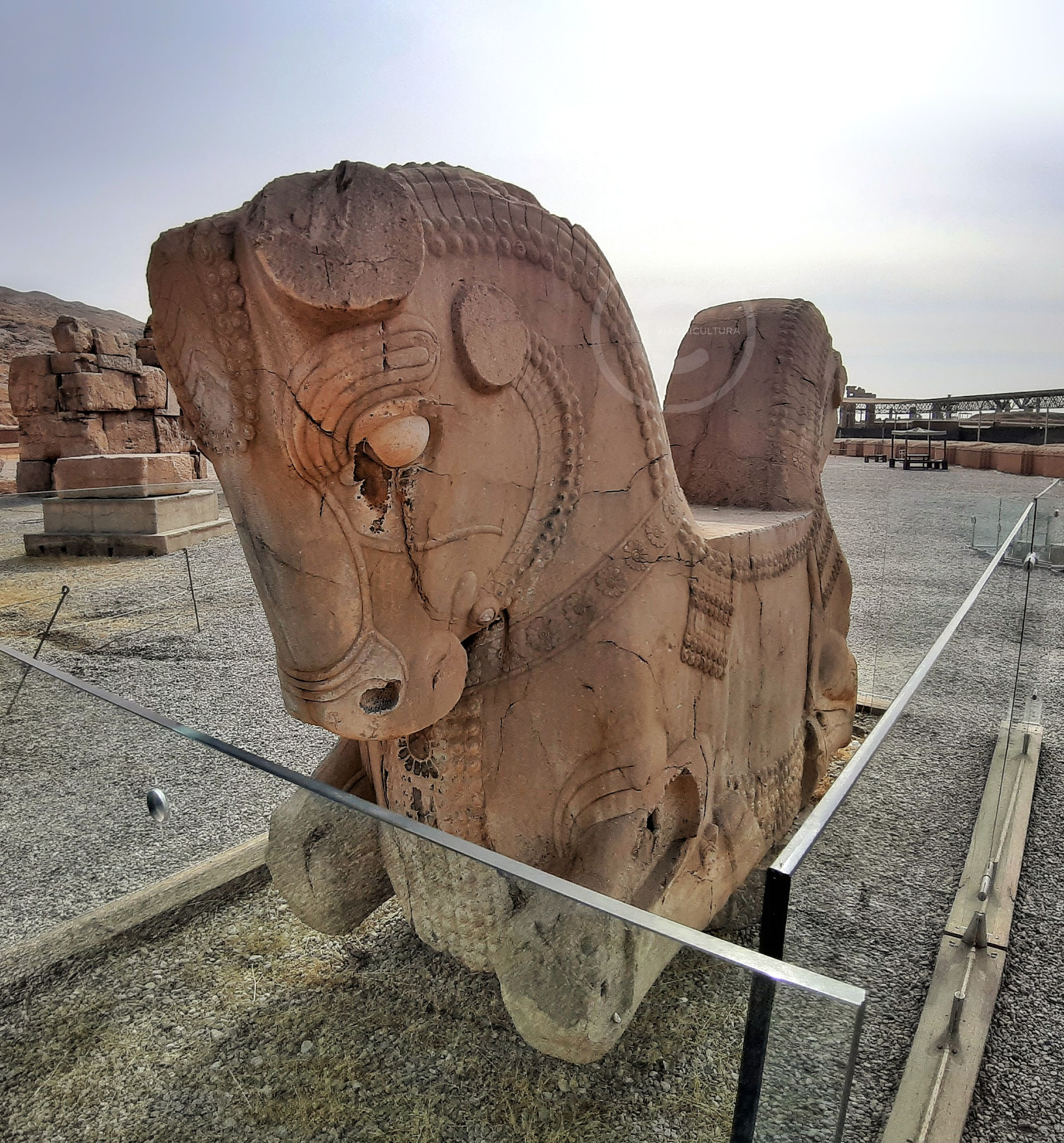 Capitello con due teste di cavallo - Persepoli (Iran) 