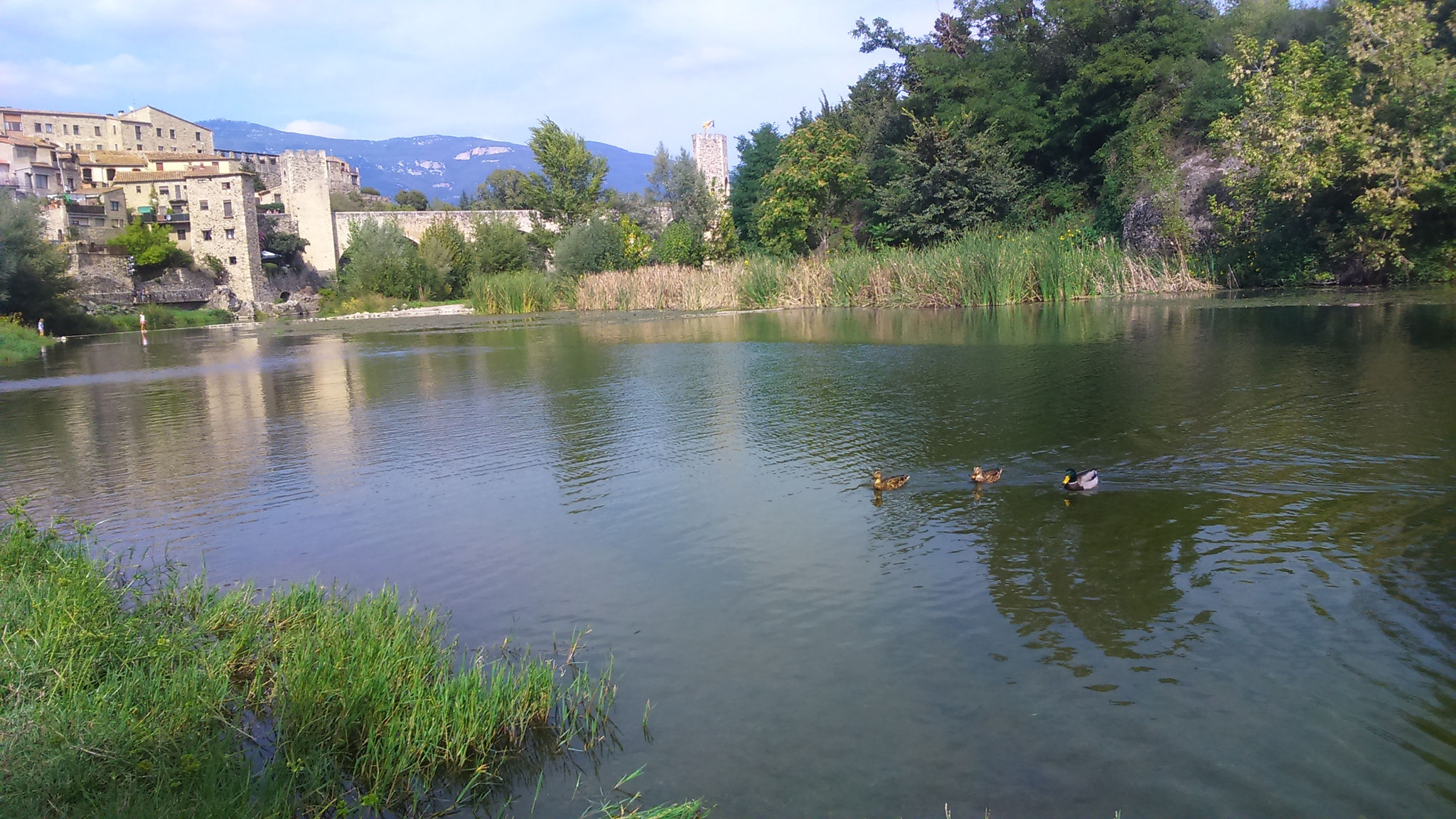 Passejant per Besalú