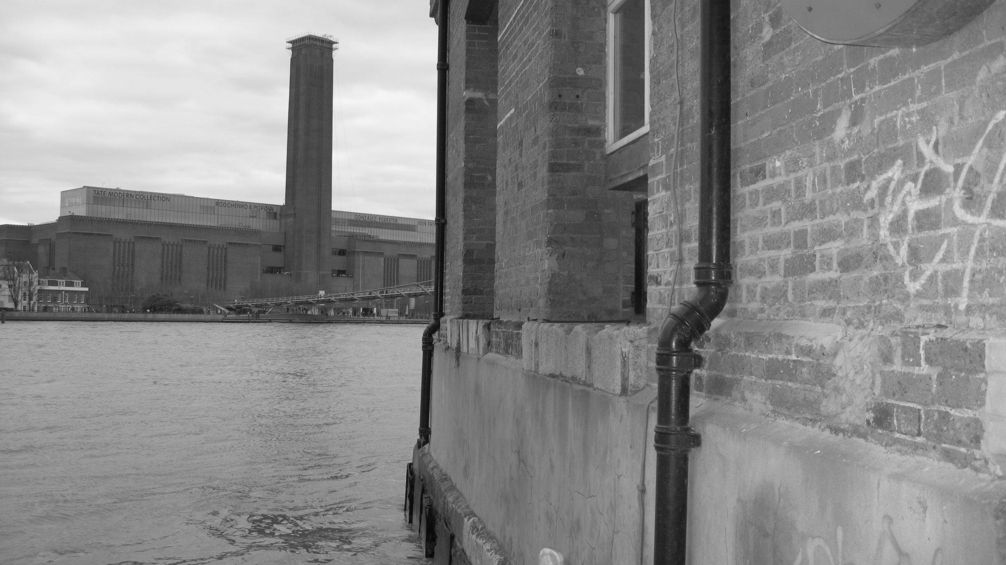 Black&Light - London, UK - All rights reserved -