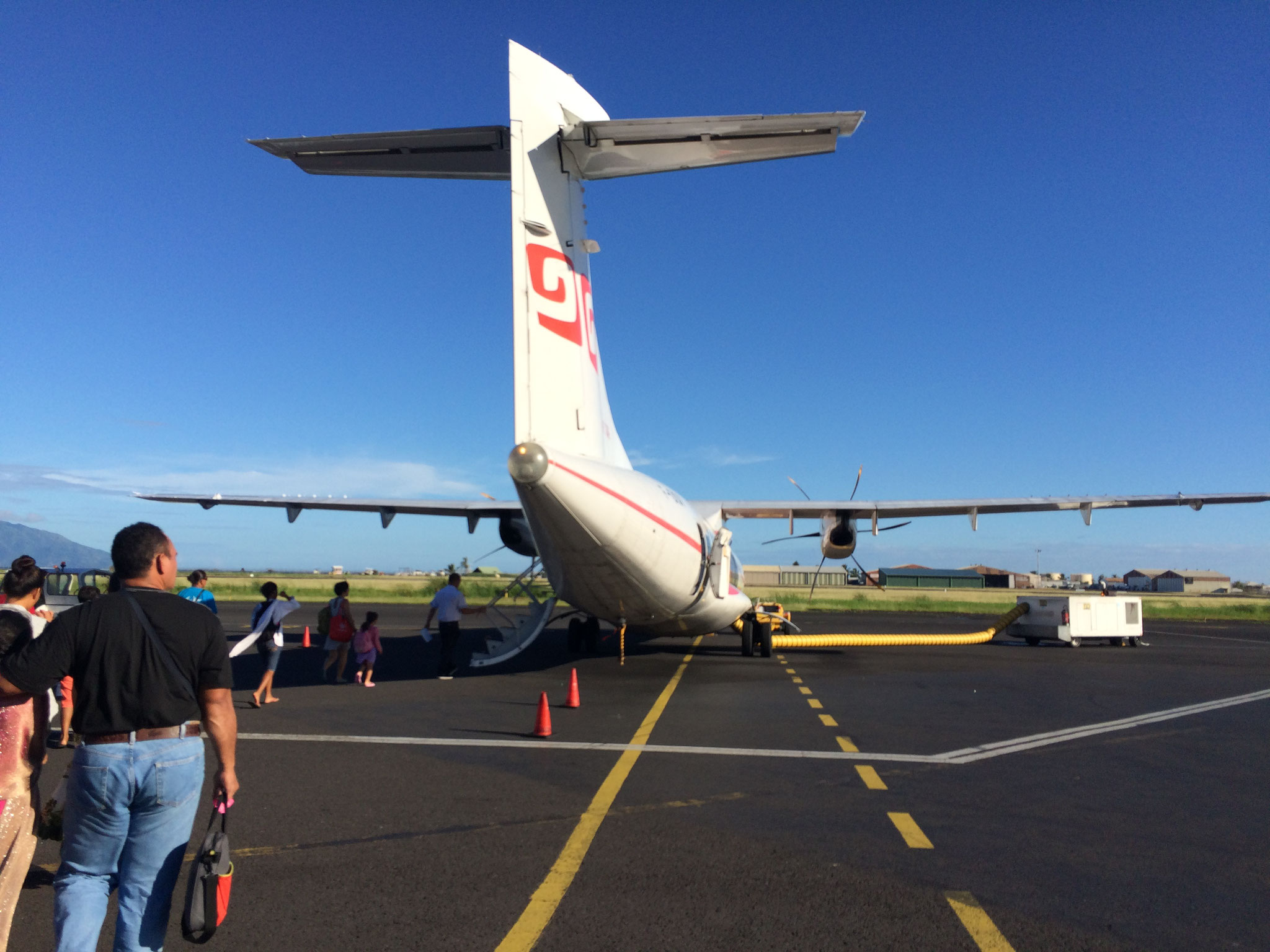 Last Plane! From Tahiti to Bora Bora 