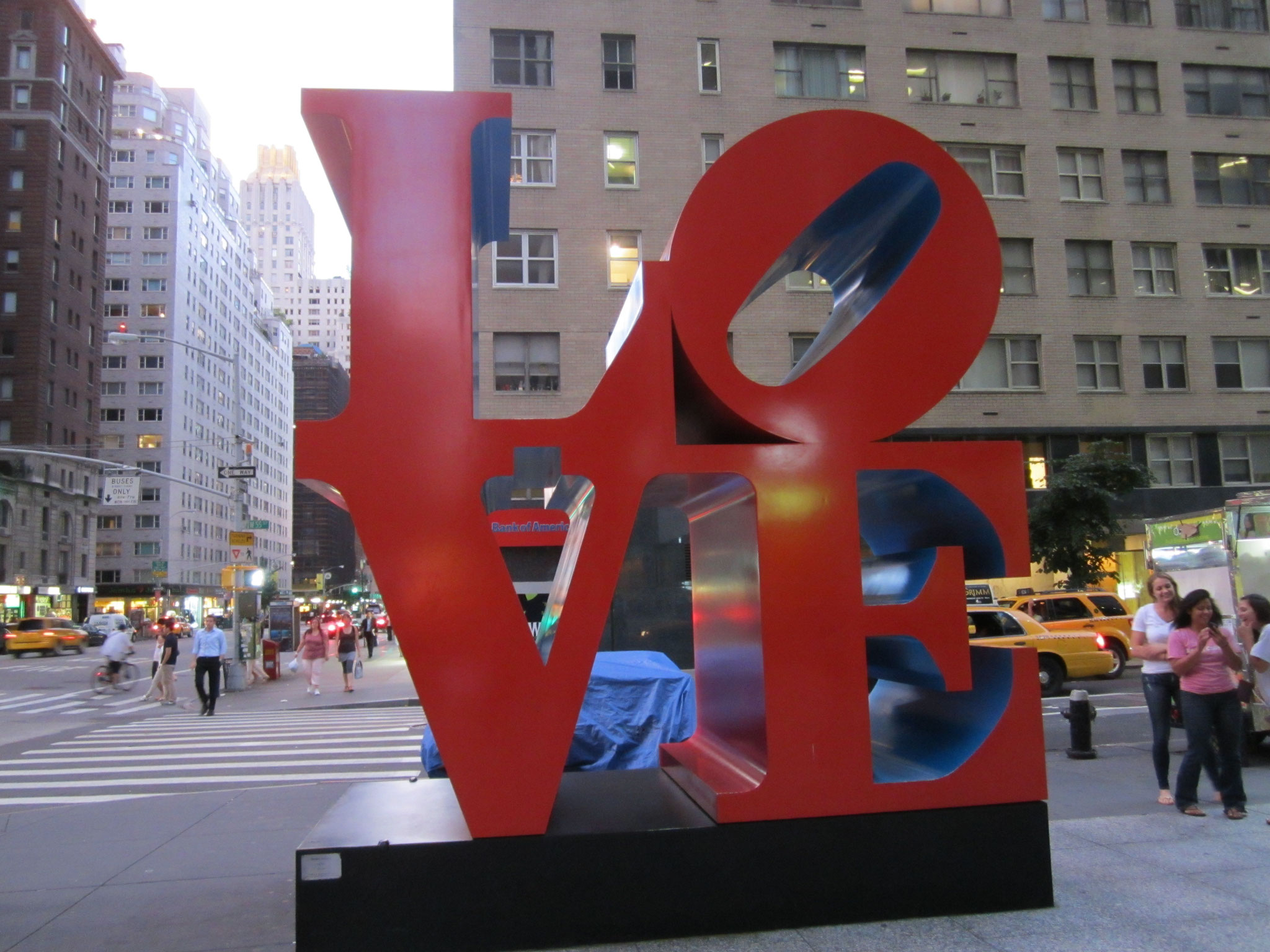 LOVE 