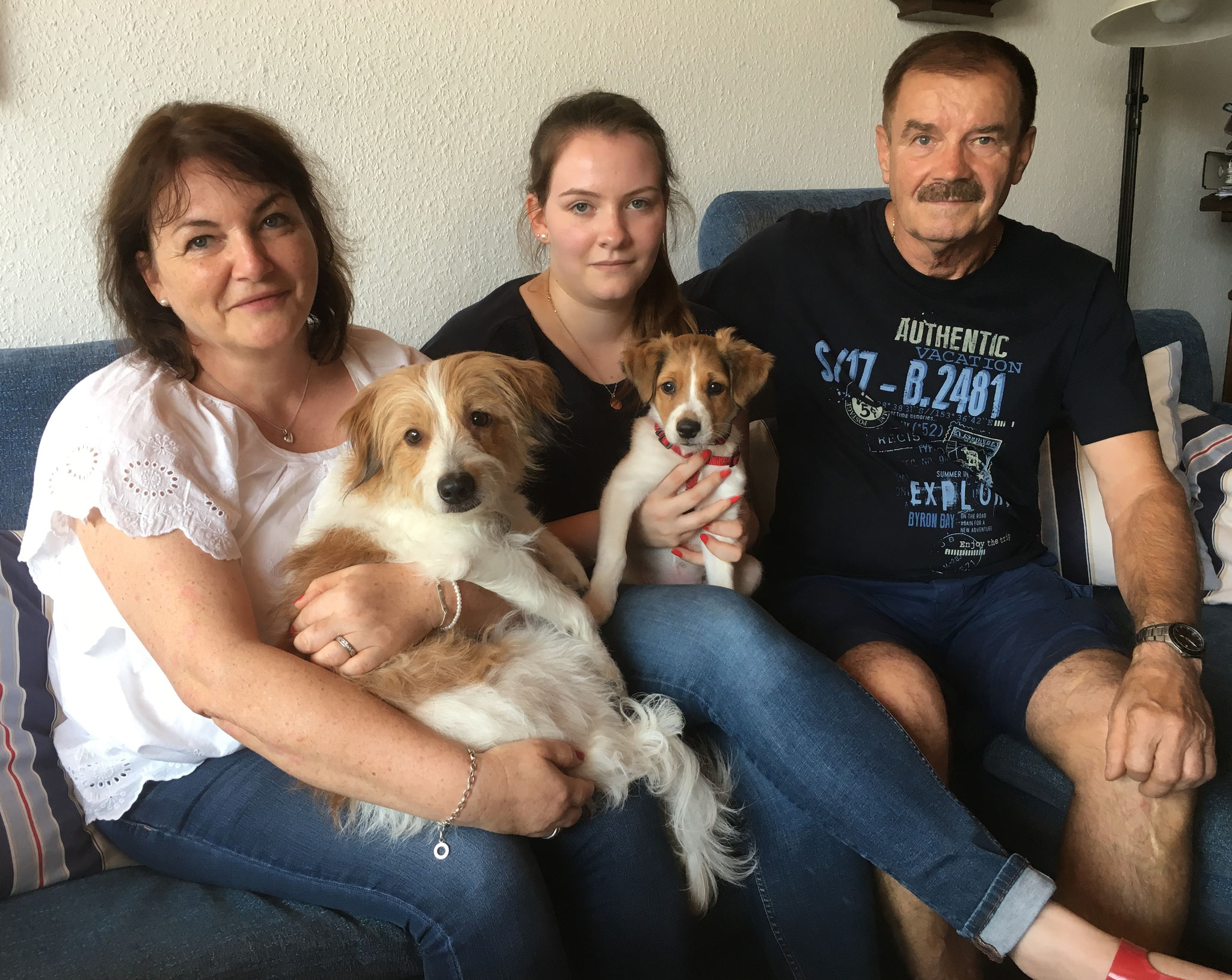 Baila wohnt jetzt bei Julia, Sylvia, Walter und Halbschwester Alina in Bad Schönborn