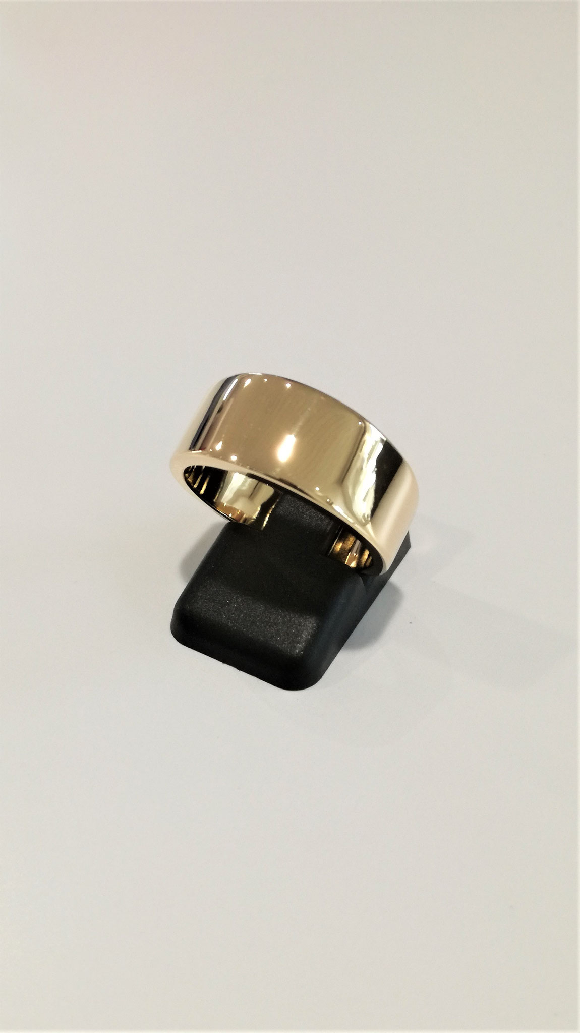 Bague ruban en fuite
