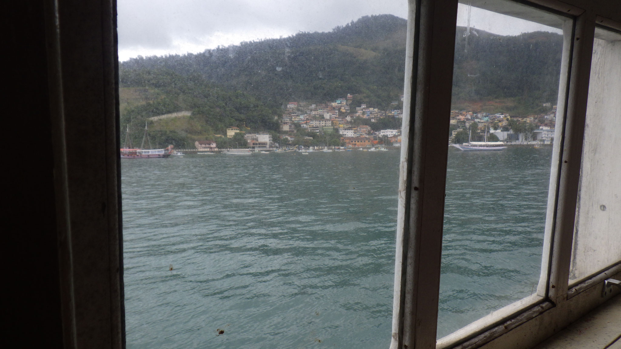 Le ferry pour Ilha Grande