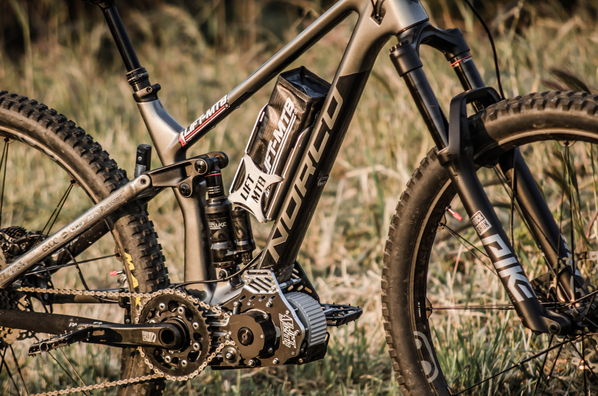 Electric bike battery holder, electric mountain bike LIFTMTB electric motor bike kit