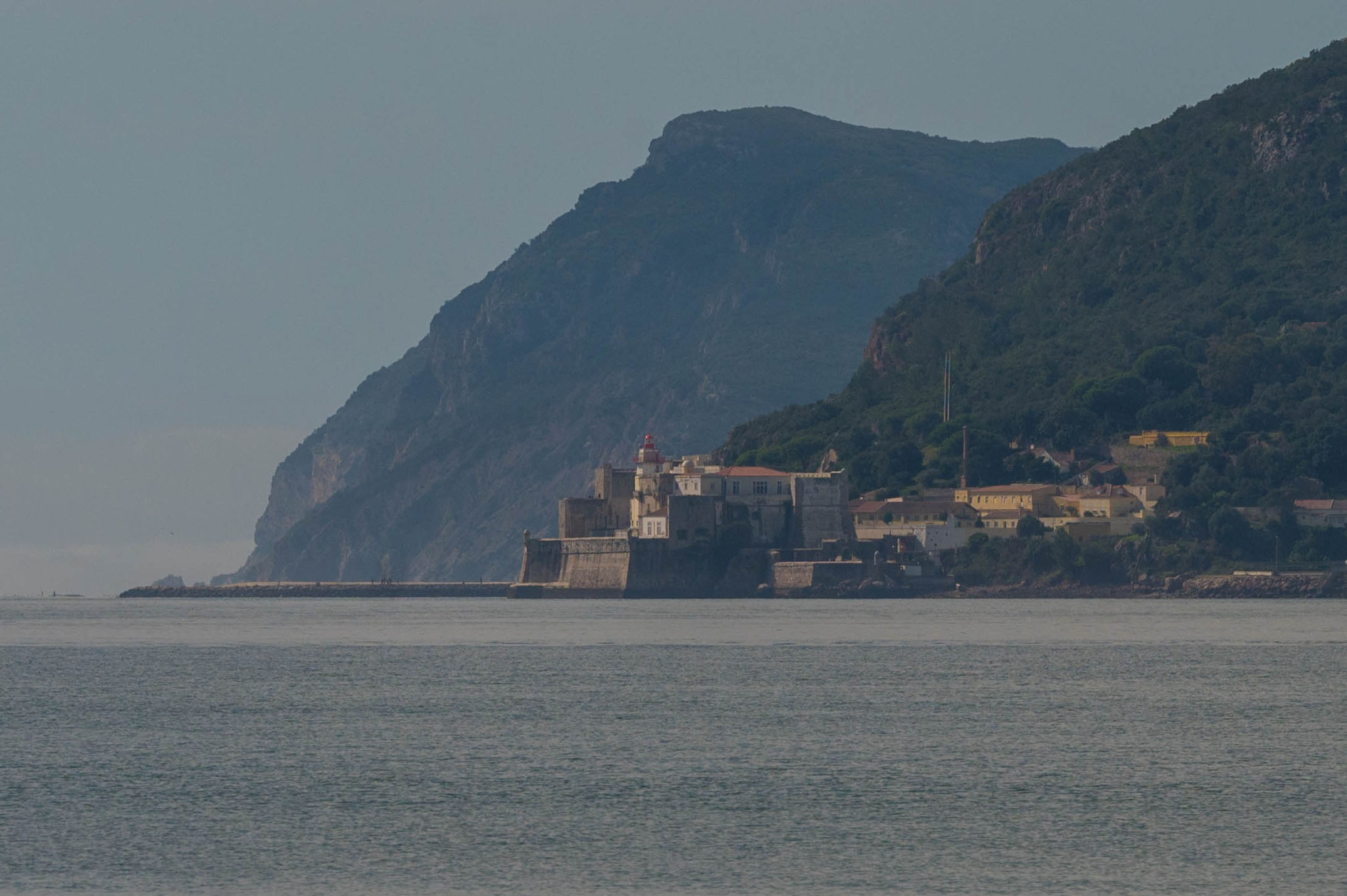 Verteidigungsburg in der Bucht von Setubal 