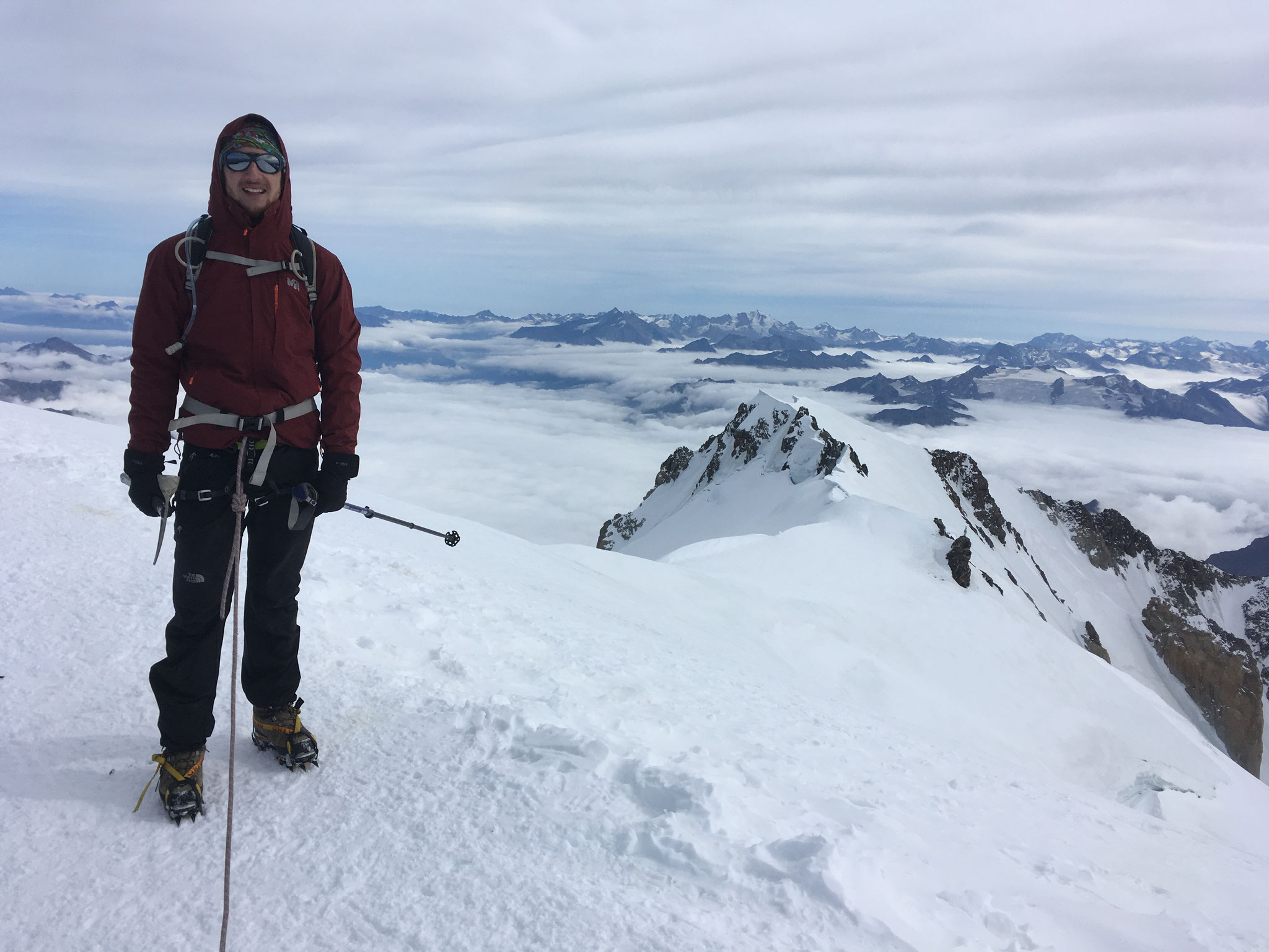 Mathieu au sommet et coté Mt-Blanc de Courmayeur