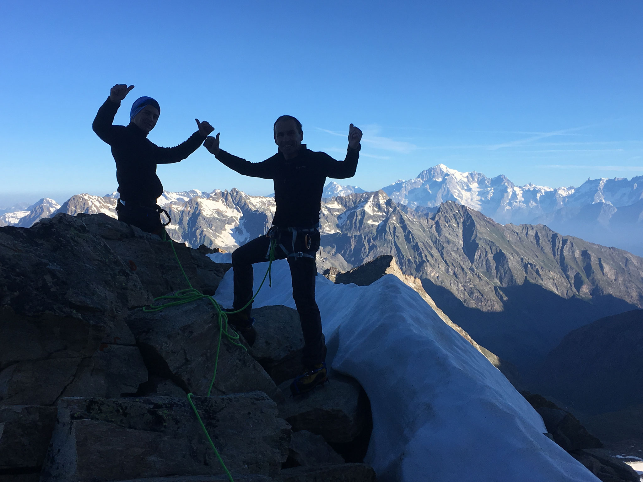 A quelques mètres du bivouac, vue coté Mont-Blanc