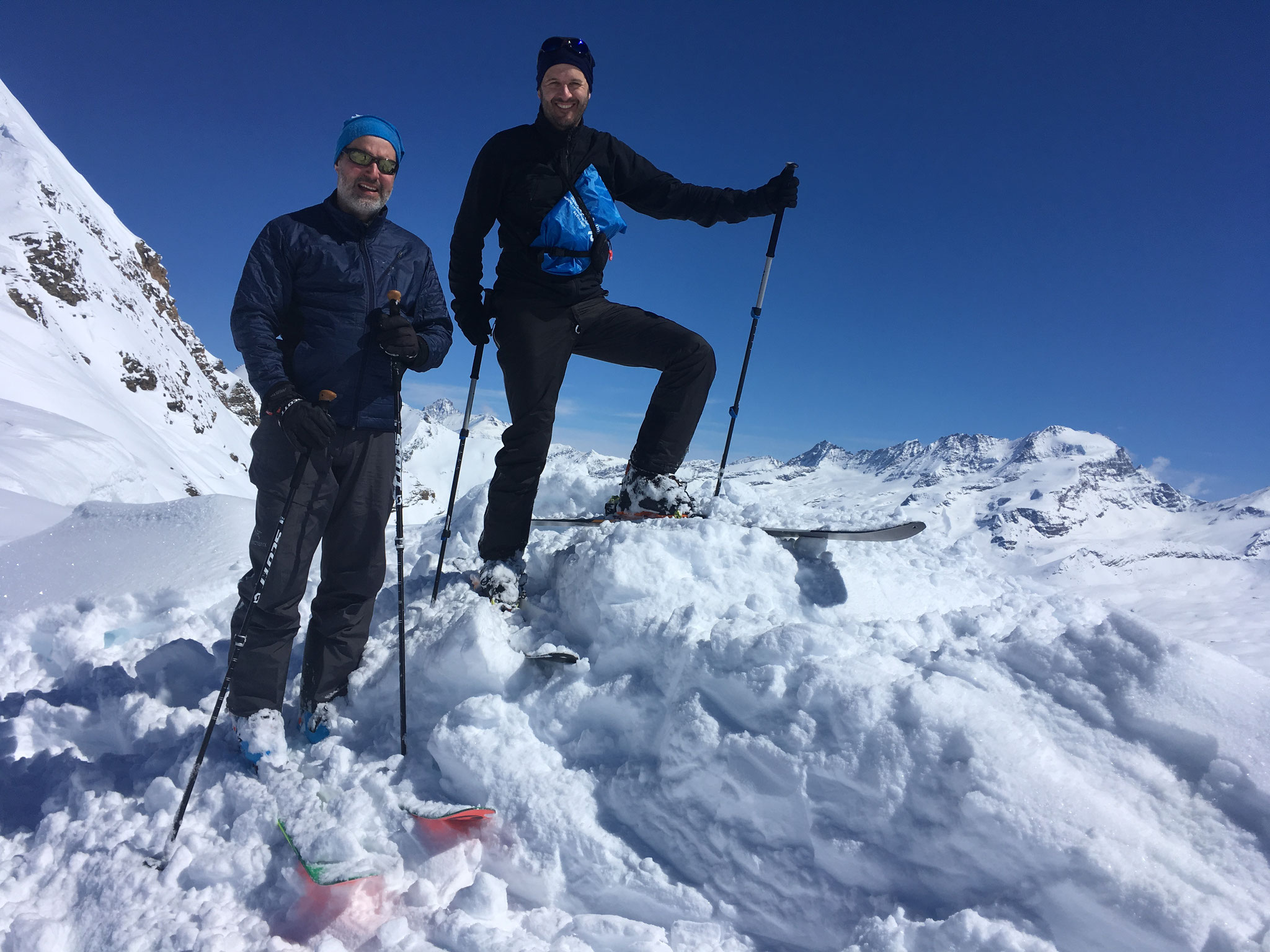 Guillaume et Blaise au Col Nivoletta. Bravo !