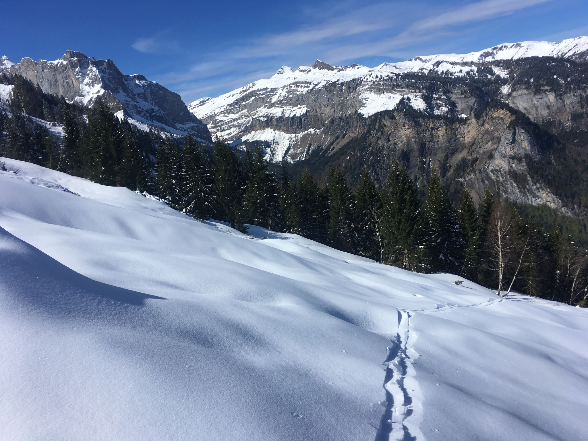 Au-dessus du Pralet, vue sur le Vallon de Sales