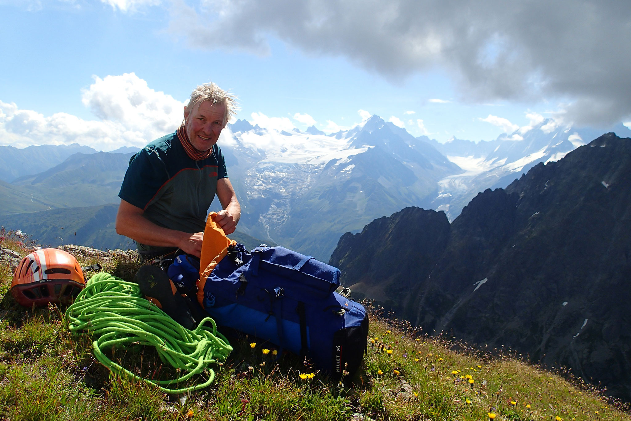 Au bout d'un long voyage, Dominique au sommet du Mt Oreb