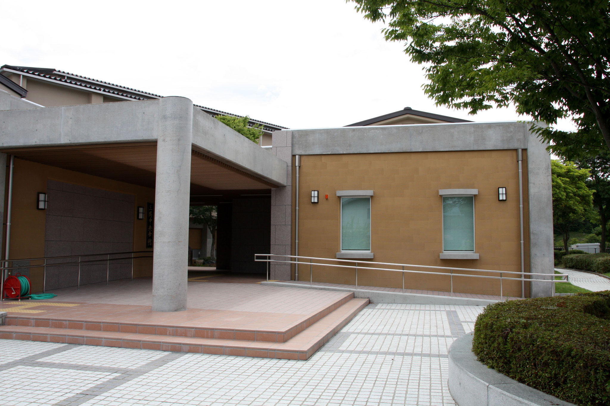 Sekishu Washi Center（from the side）