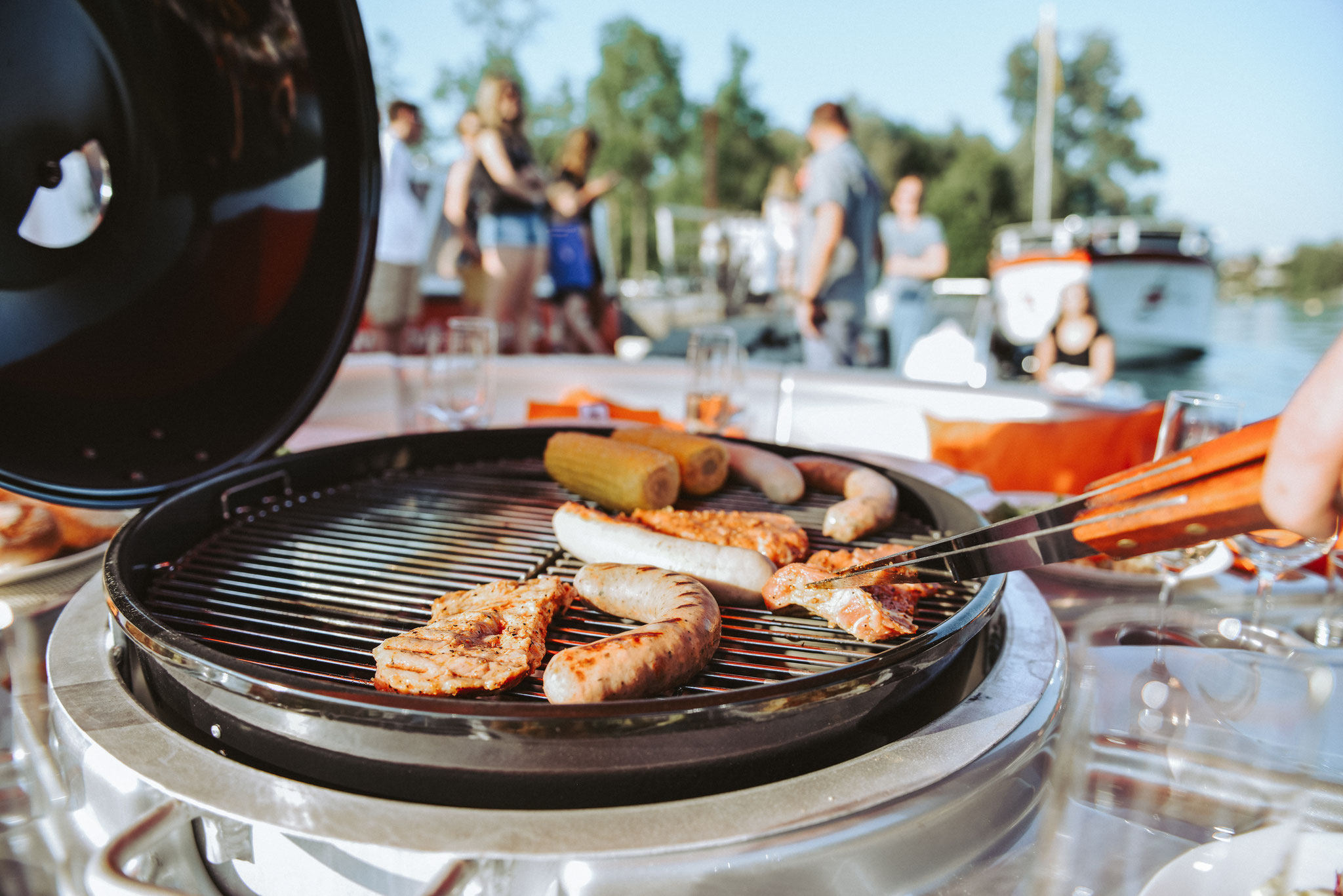 GrillBoot Der unvergessliche Grillspass auf dem Wasser