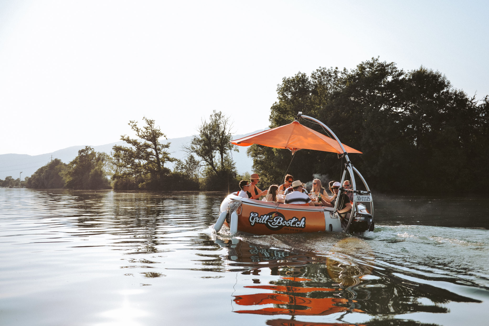 GrillBoot Der unvergessliche Grillspass auf dem Wasser