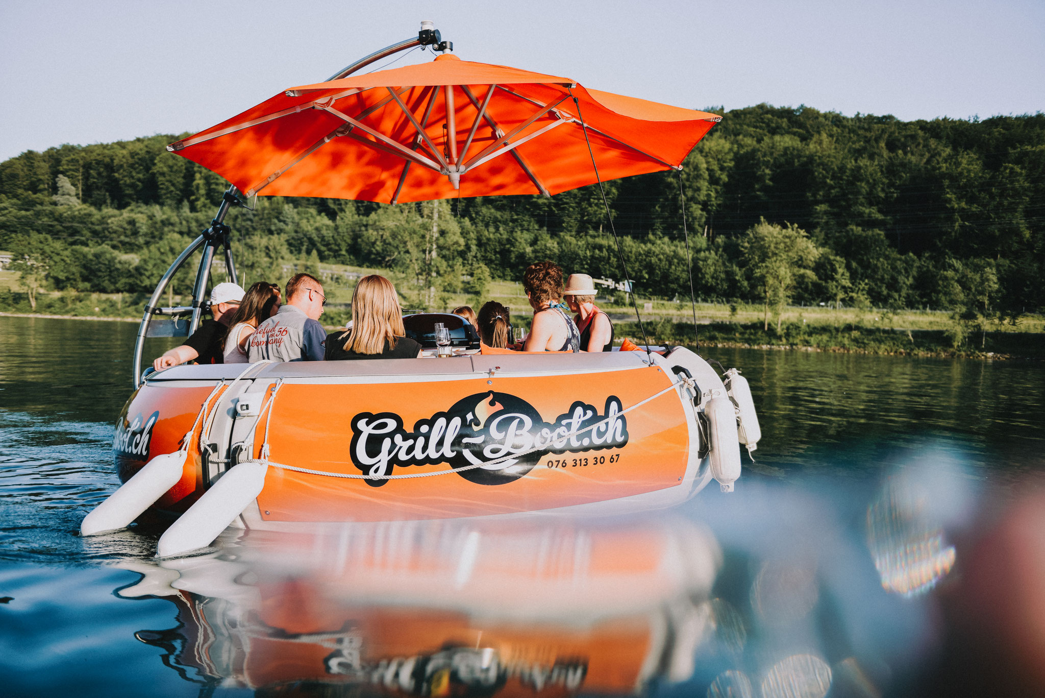 GrillBoot Der unvergessliche Grillspass auf dem Wasser