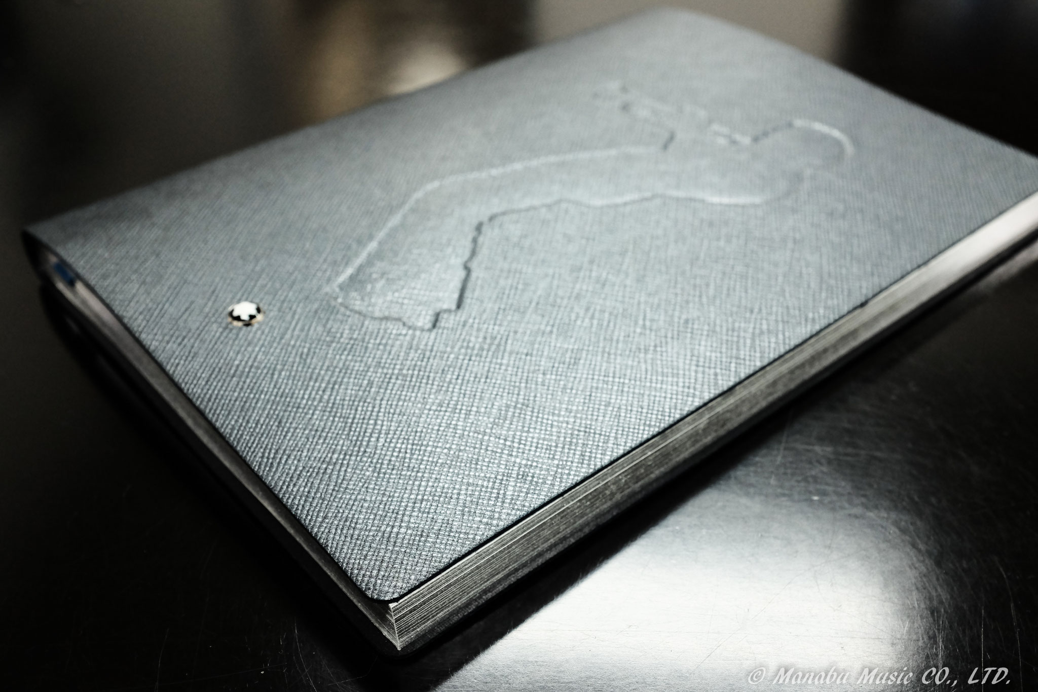 Notebook  「グレートキャラクターズエディション マイルス・デイヴィス」シリーズの逸品  X100T