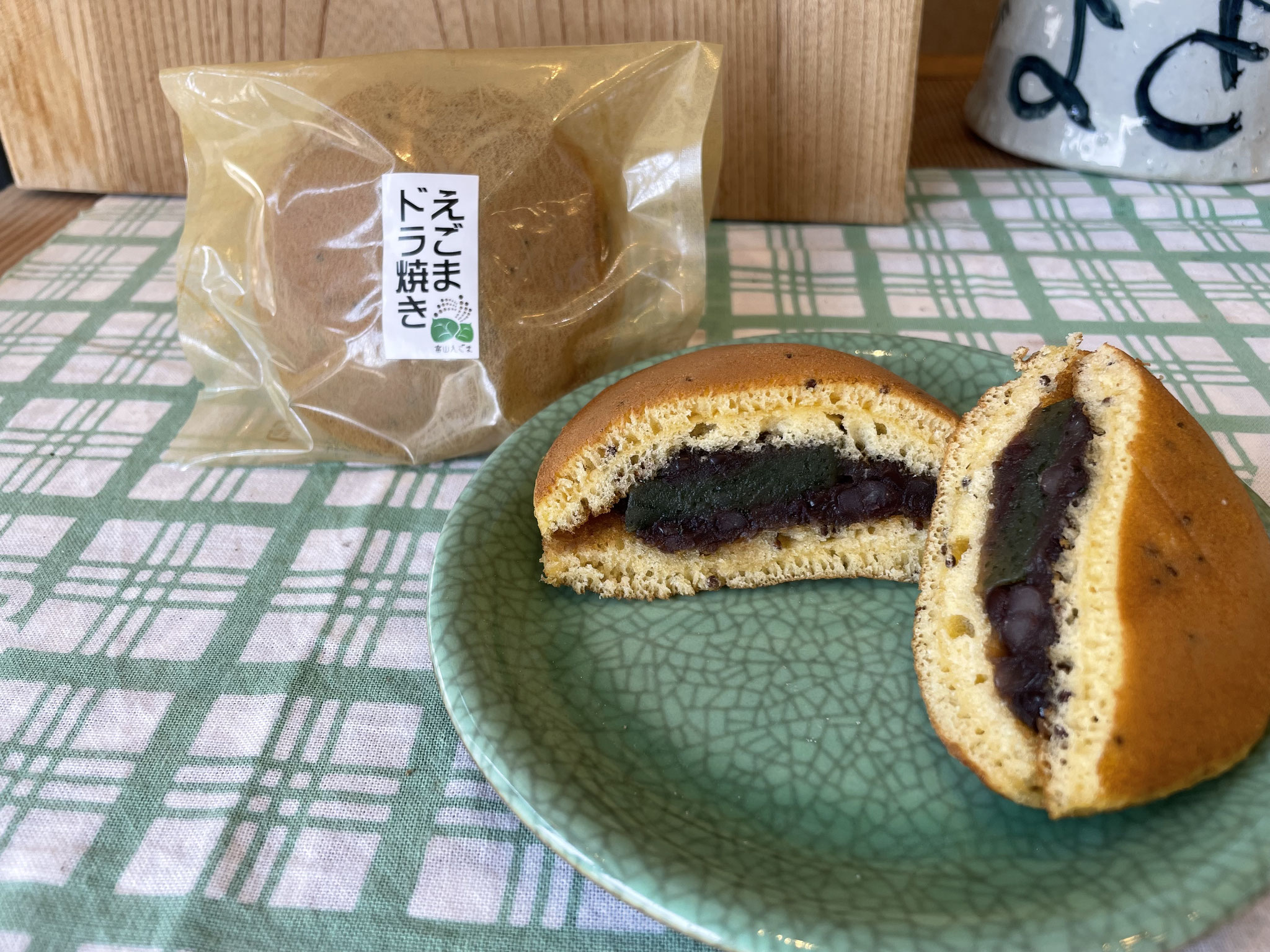 えごまドラ焼き