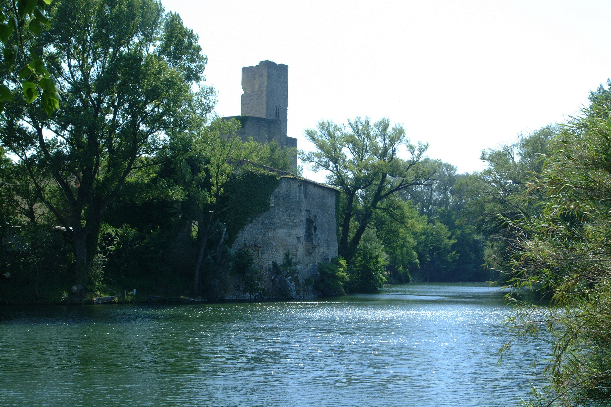 Informations sur Roquemaure (30150) La FETE des AMOUREUX de Roquemaure