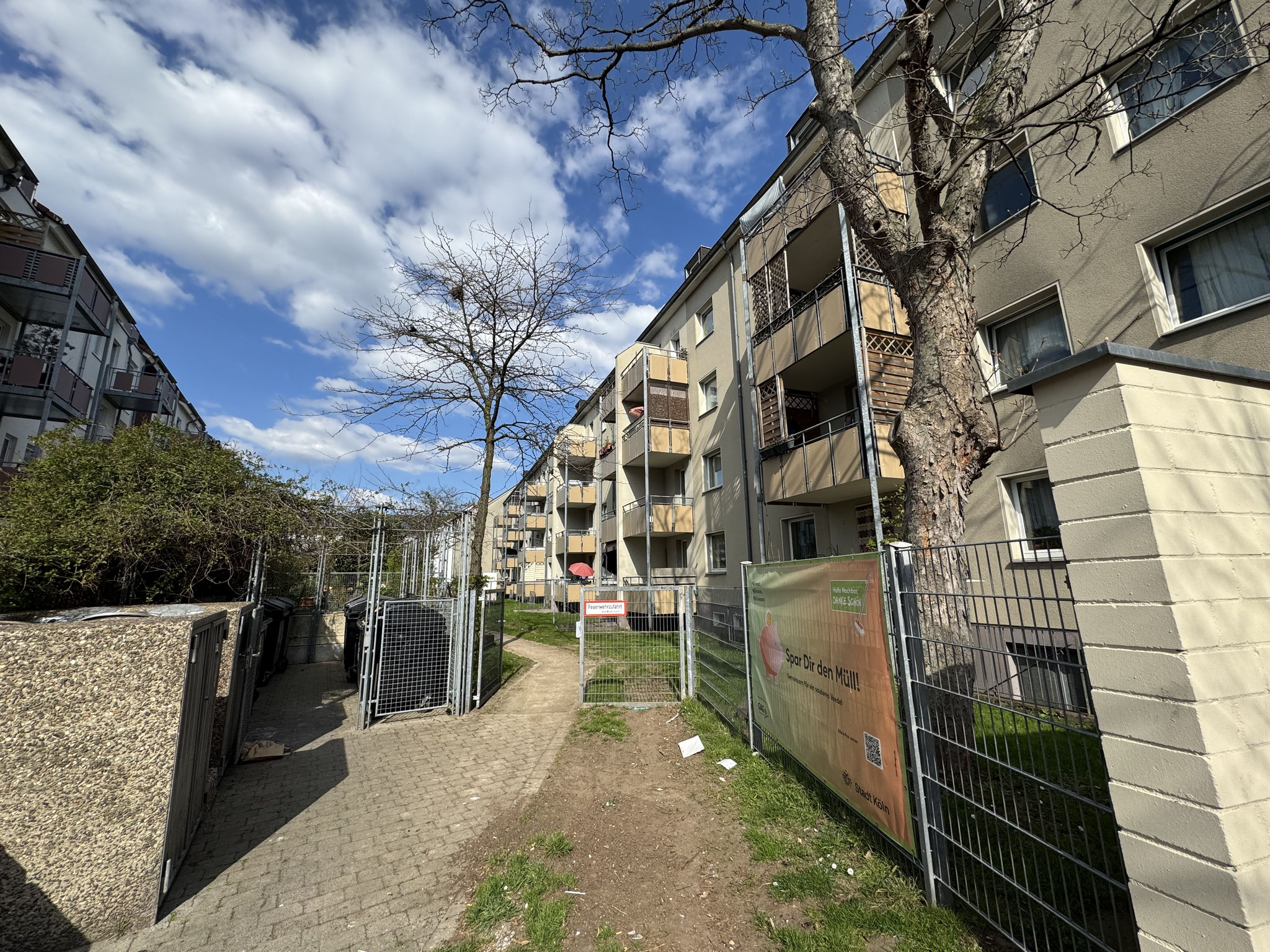 März 2025: Müllplatz Silchernstraße