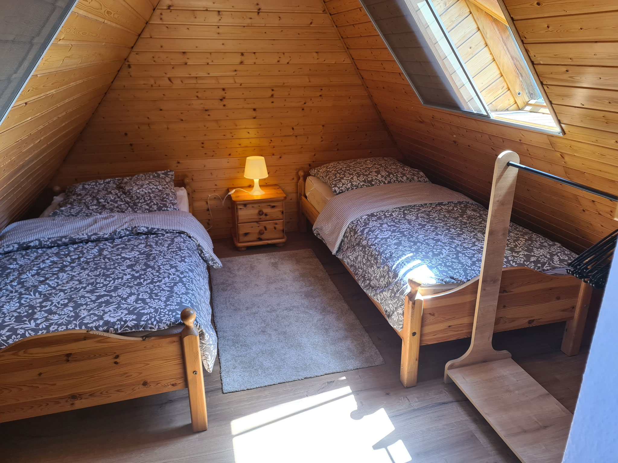 Dachgeschoss rechts