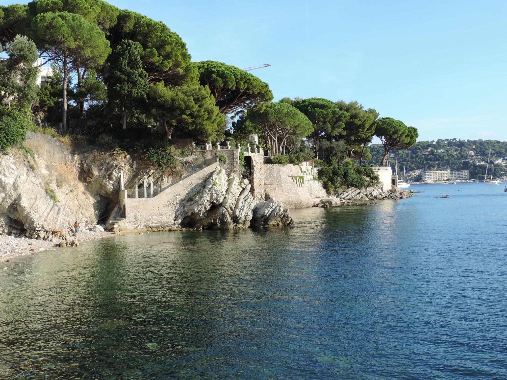 LE  CAP  D'ANTIBES