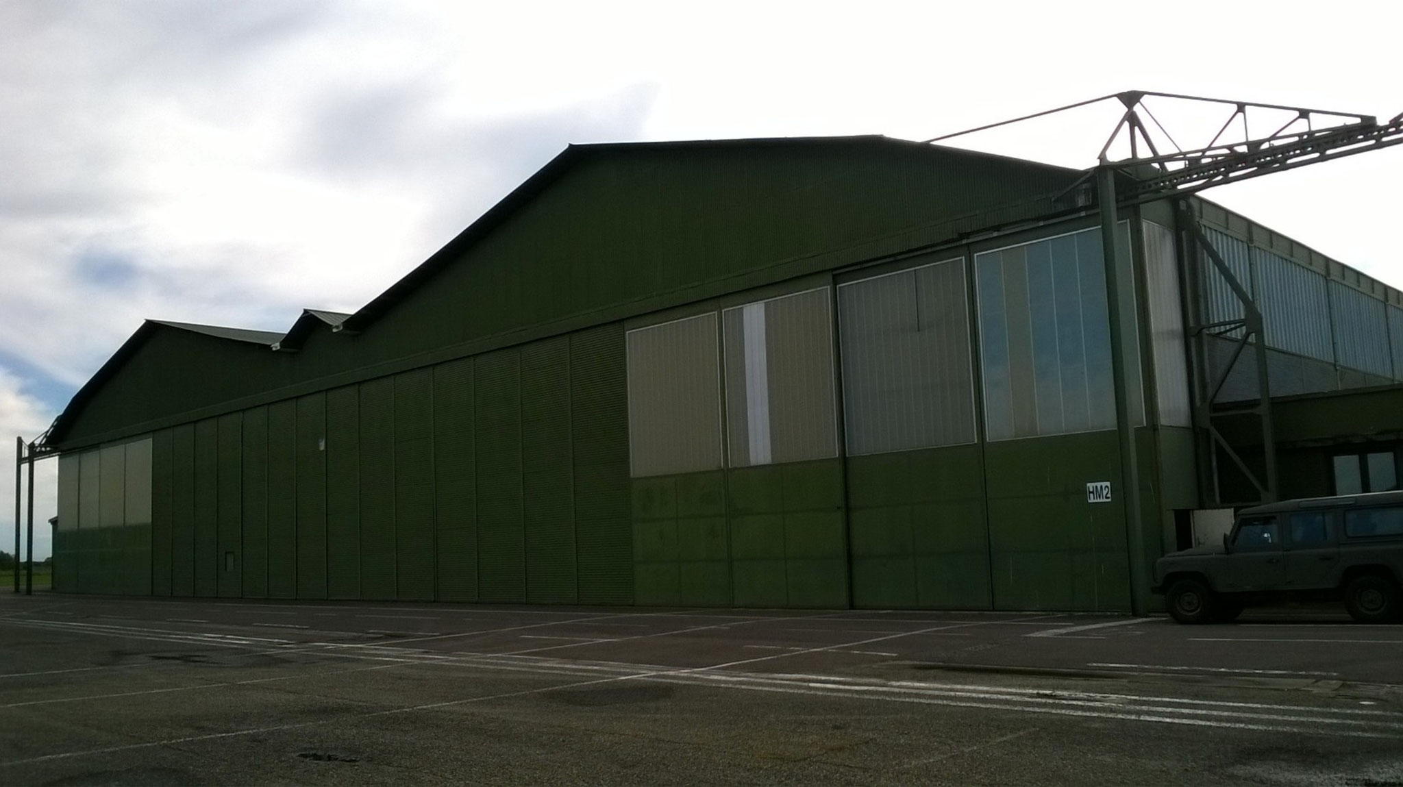 Un hangar de maintenance