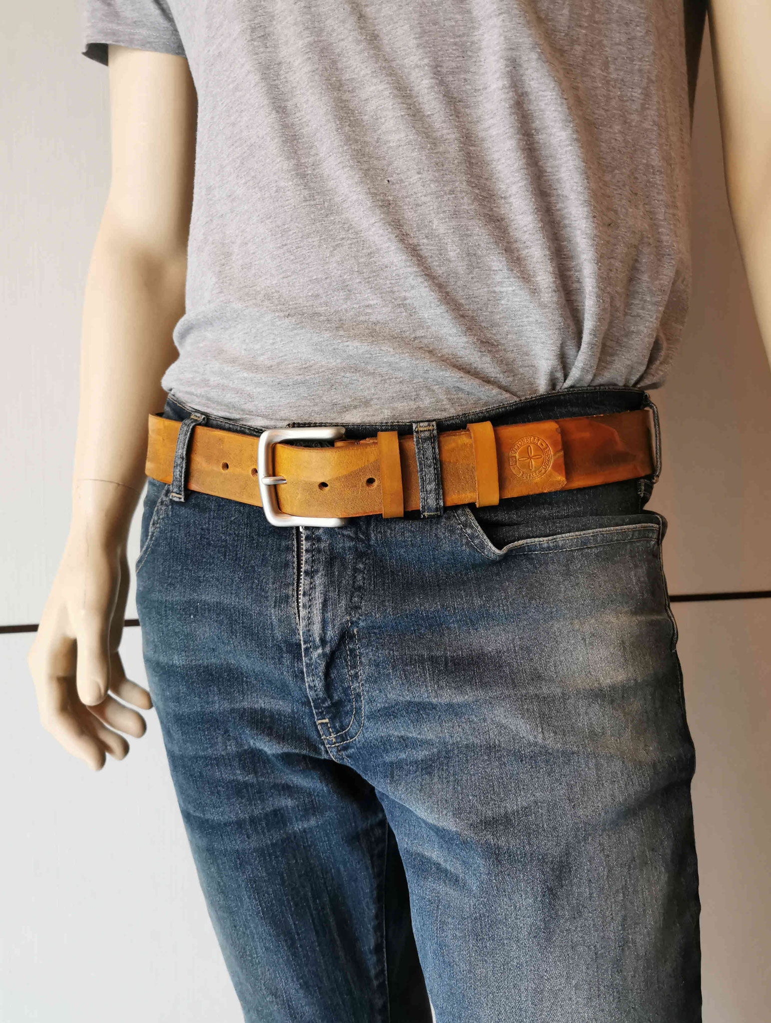 cintura marrone chiaro