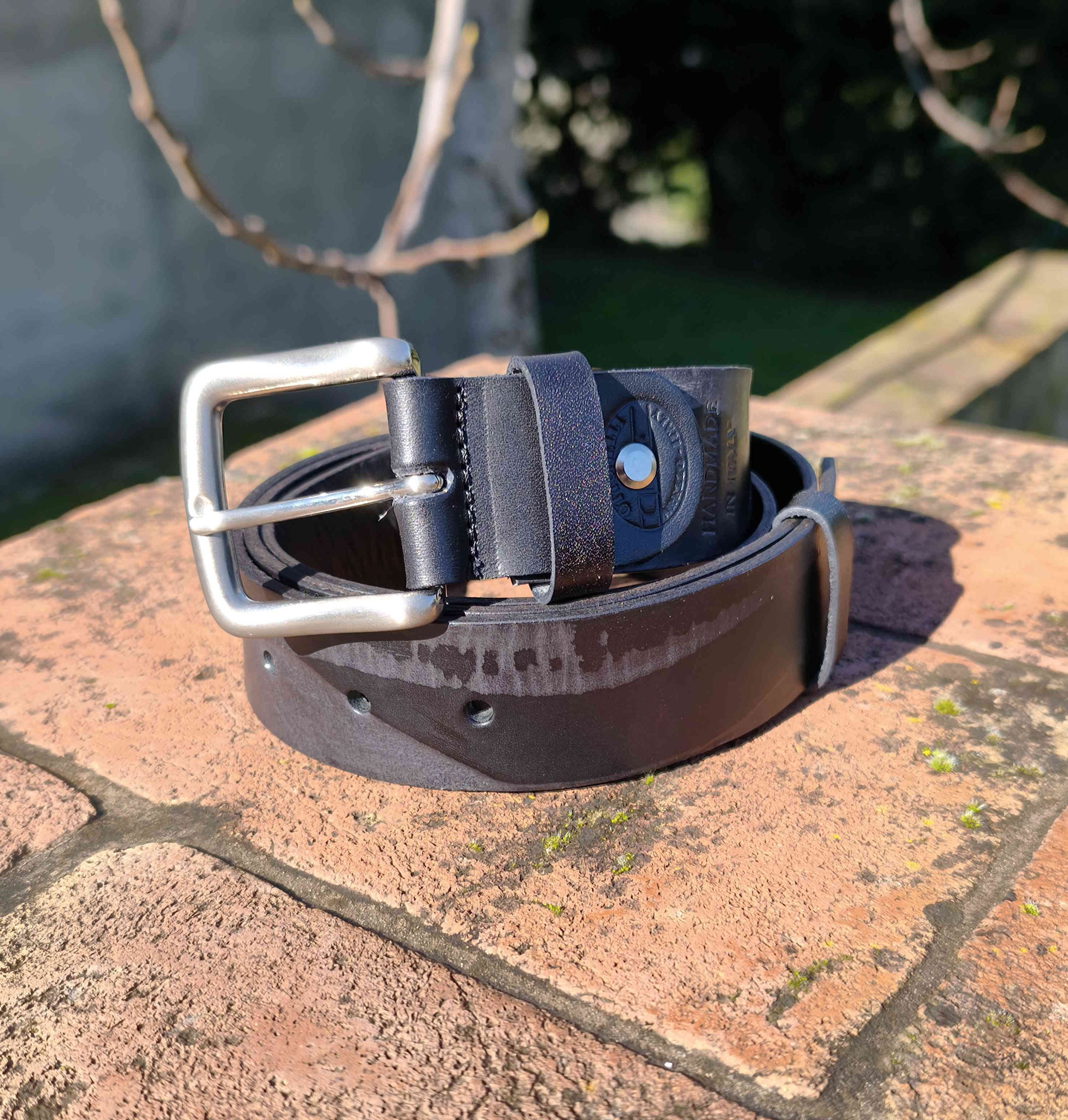 cintura in cuoio nero