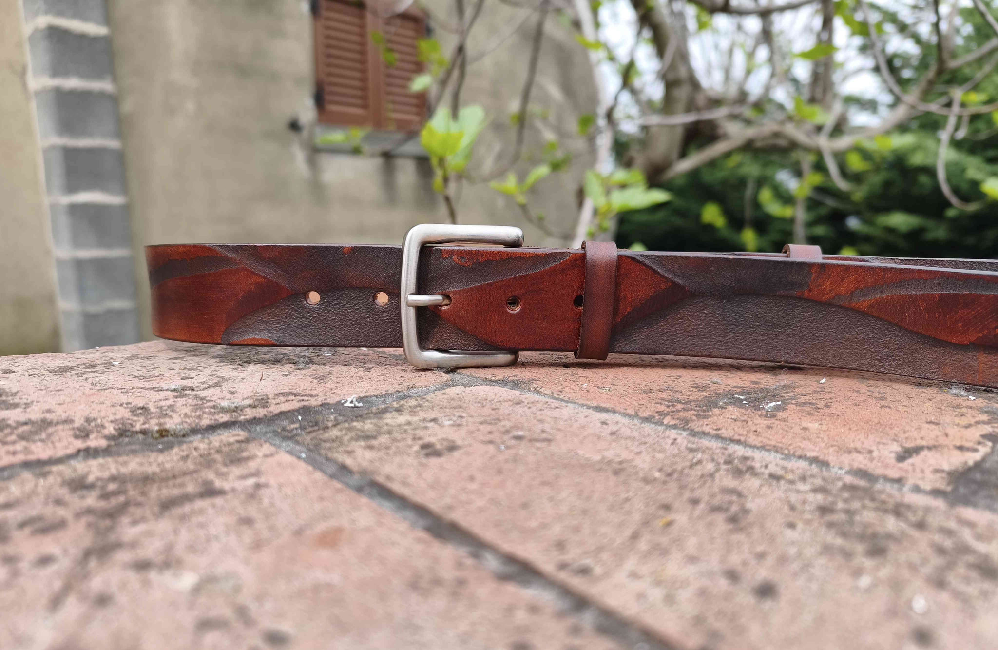 cintura marrone scuro