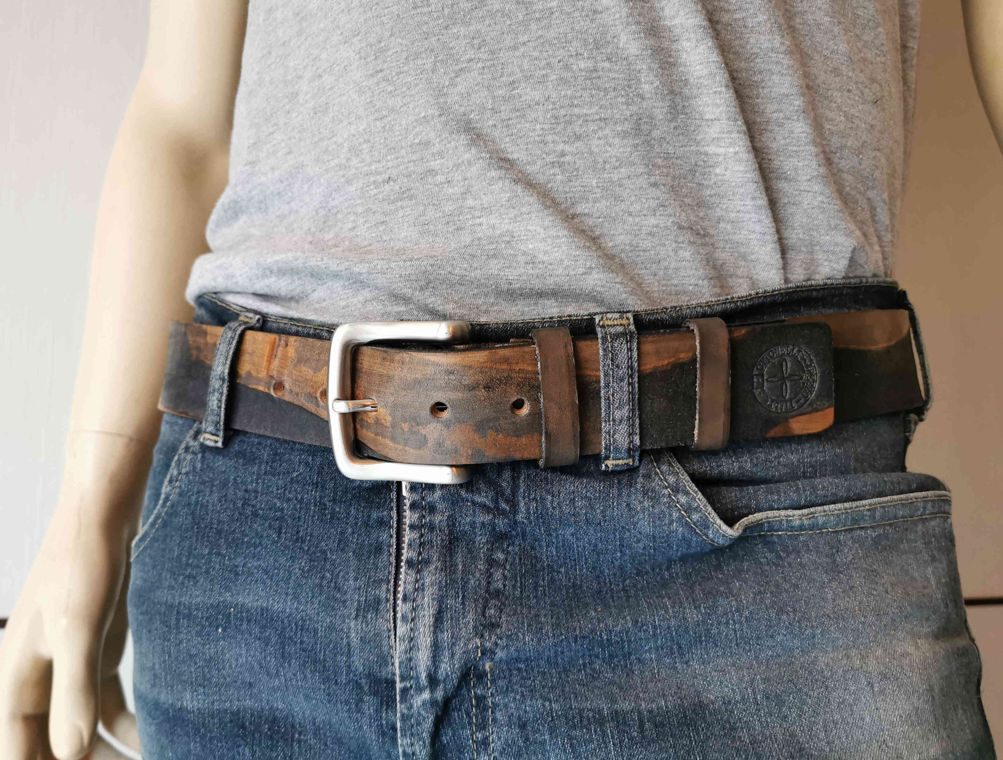 cintura in cuoio marrone grigio