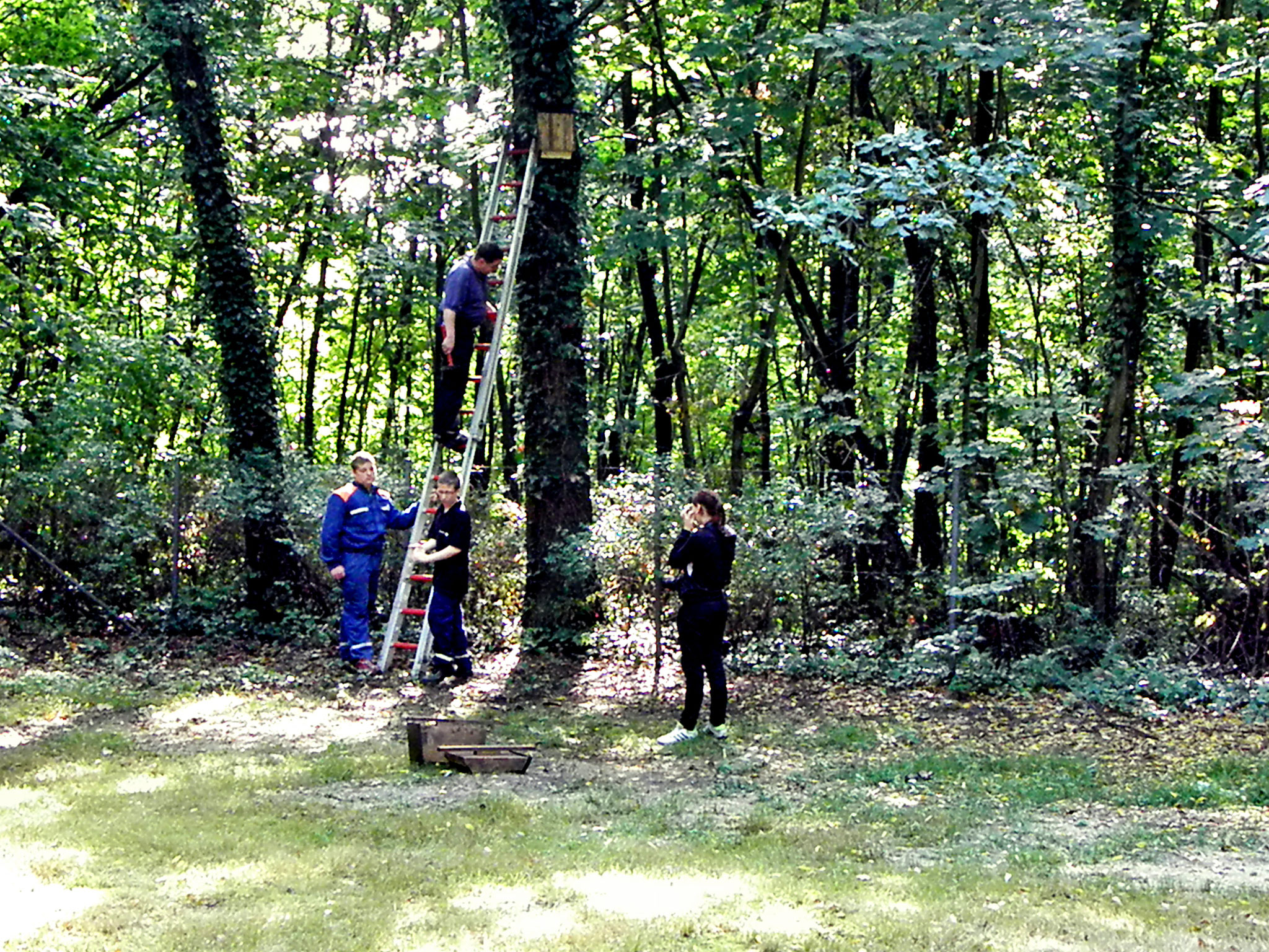  Ehrenamtliche NABU-Mitglieder packen an für die Natur. Foto: H. Peschel