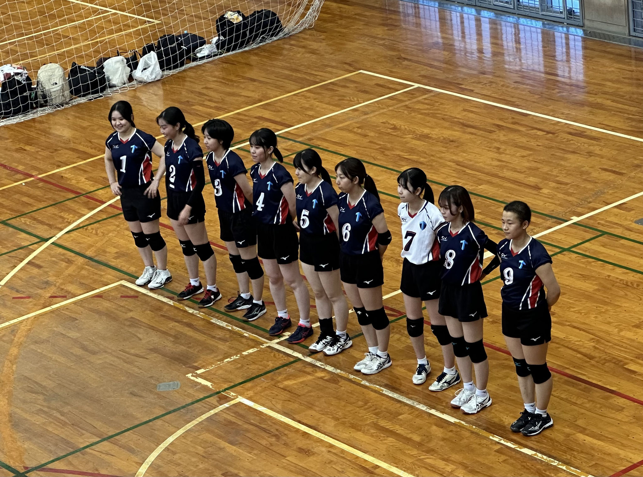緊張と期待の初戦