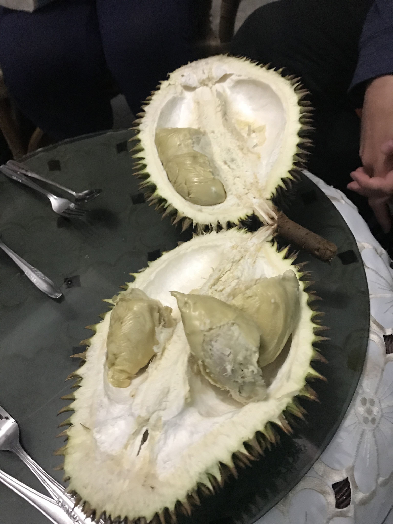 Durian, nicht umsonst auch Stinkfrucht genannt.