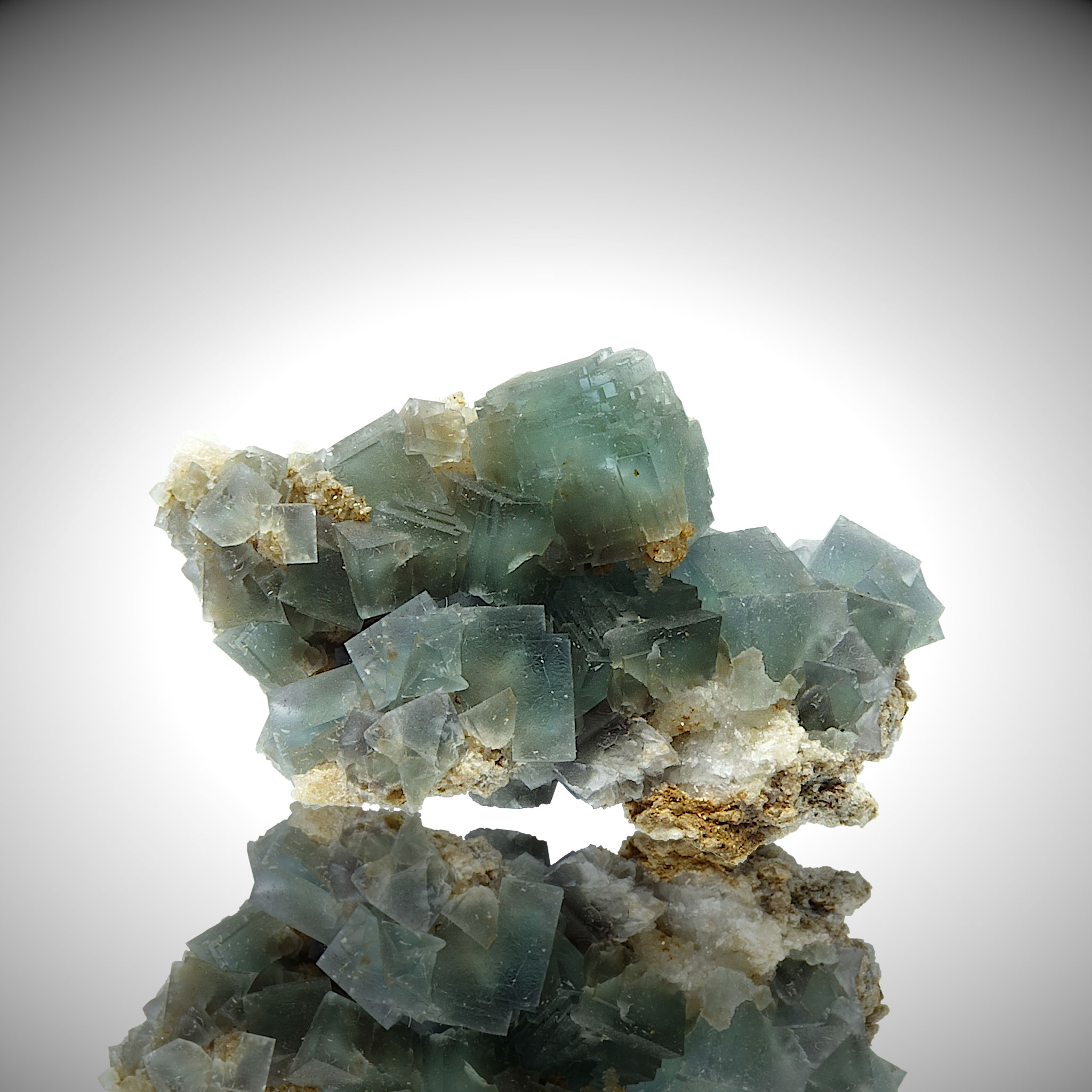 Fluorite on Quartz, Lungau/Salzburg