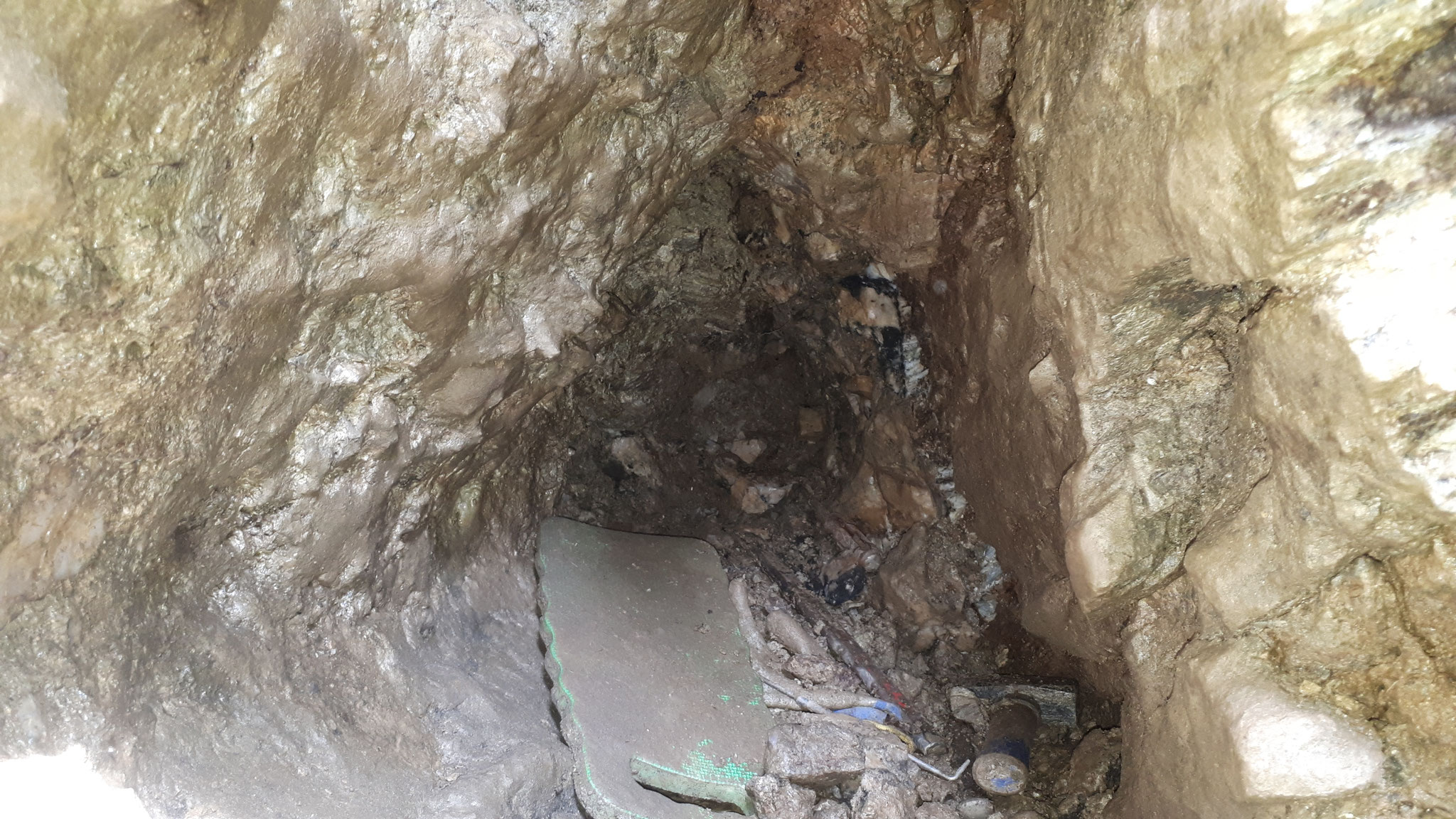 ...view in the cleft...