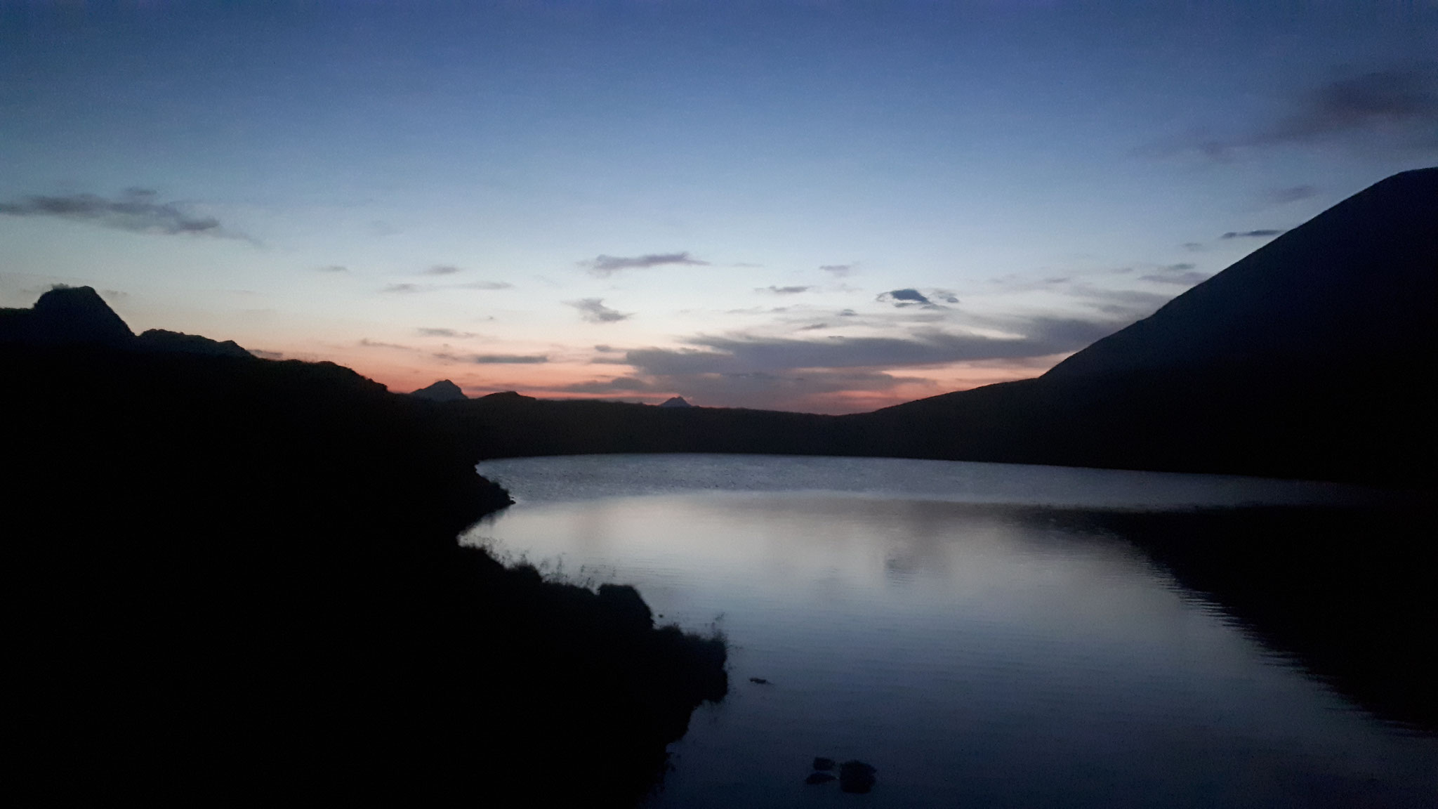 ...am frühen Morgen beim Aufstieg...