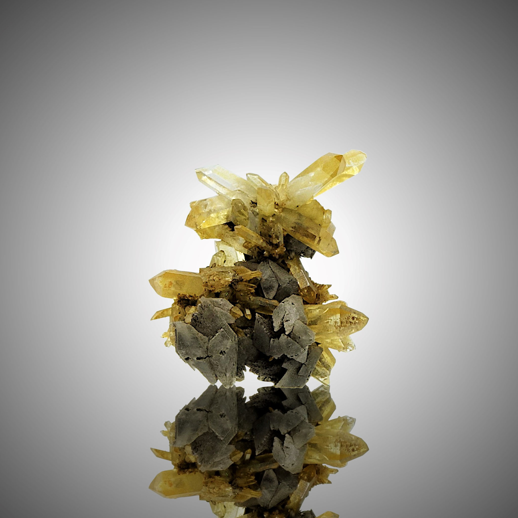 Rock Crystal/Calcite, Zederhaus/Lungau, 3,2x2,9x2 cm