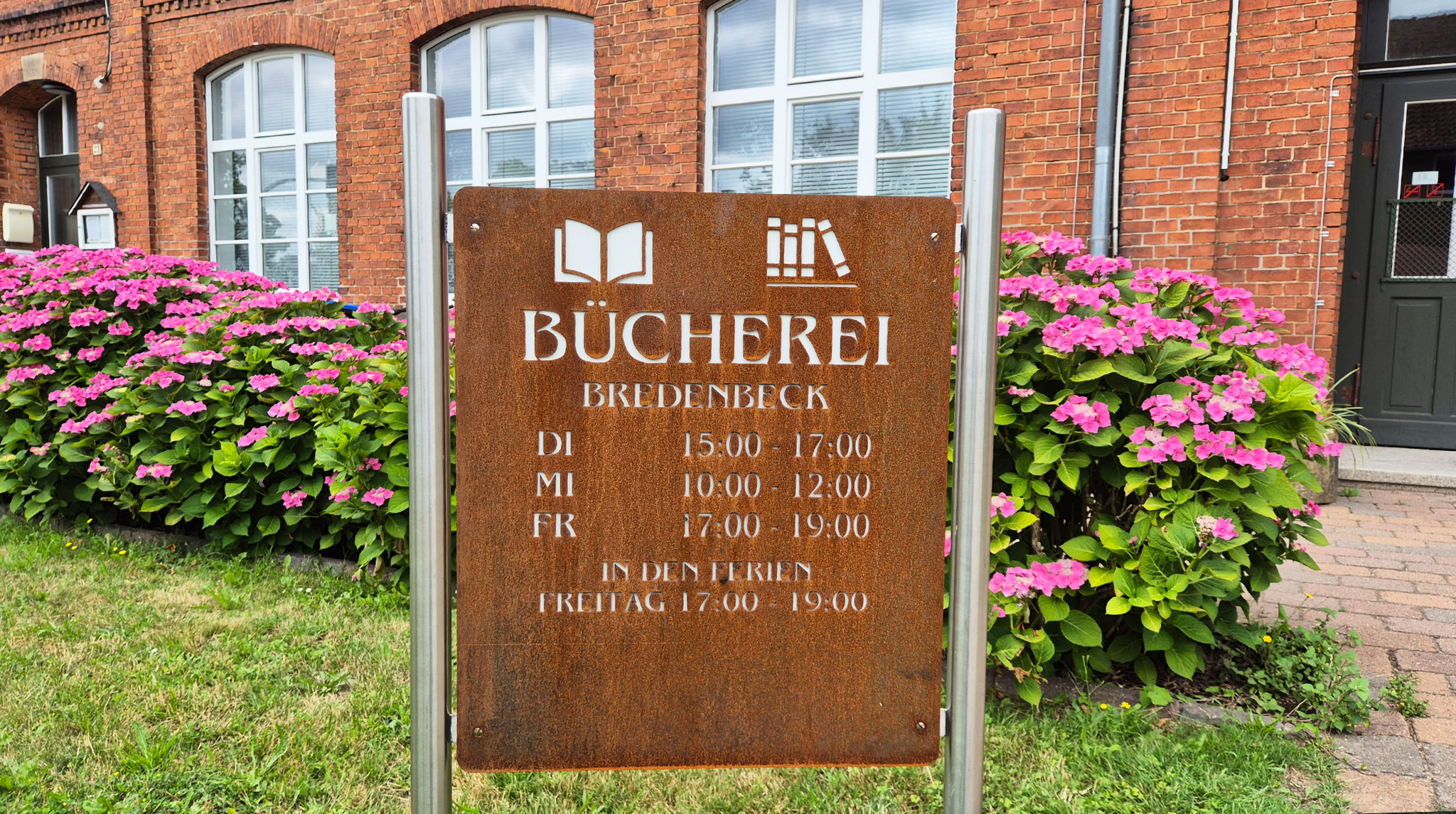 Bücherei Bredenbeck